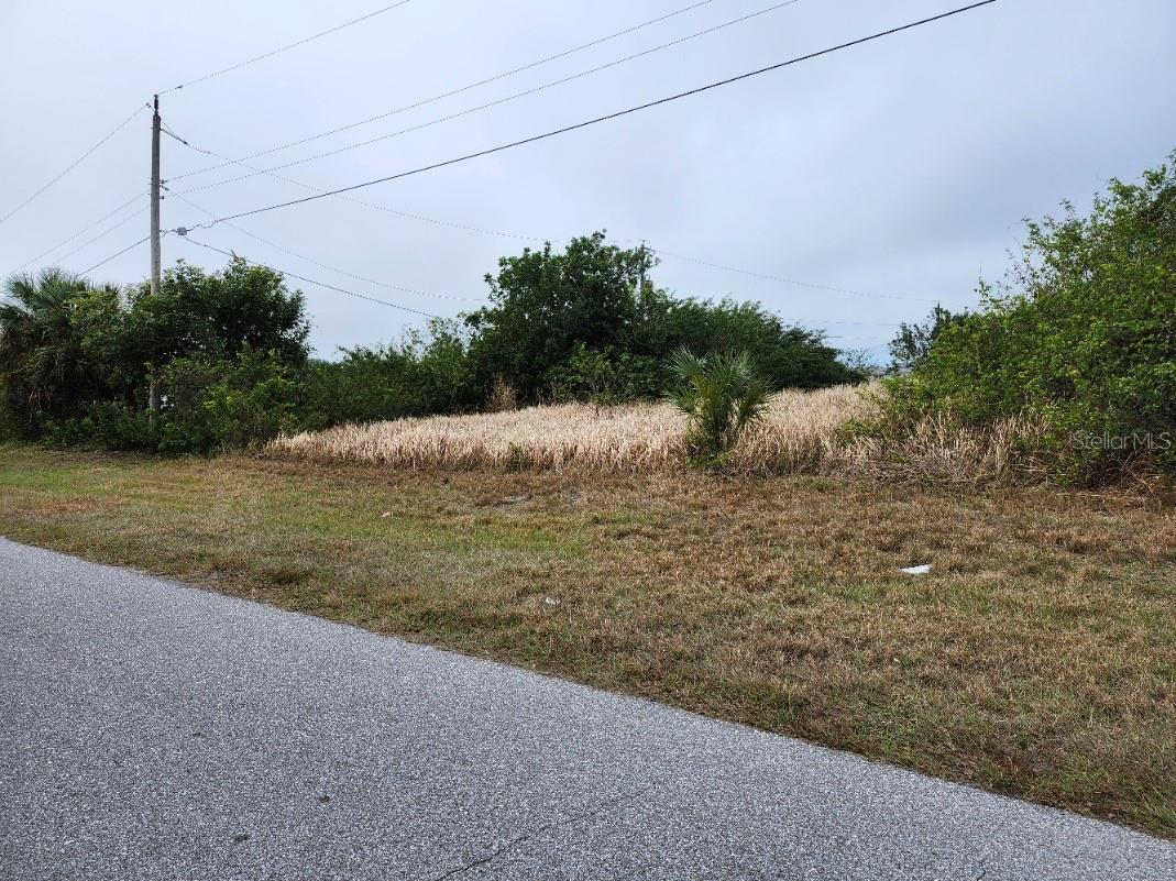 Image 5 of 11 For 27147 Sunnybrook Road
