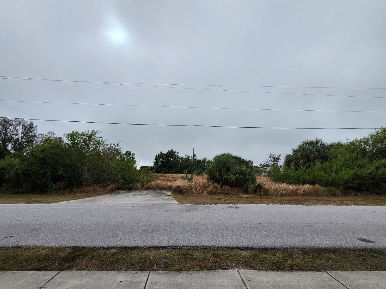 Image 6 of 11 For 27147 Sunnybrook Road