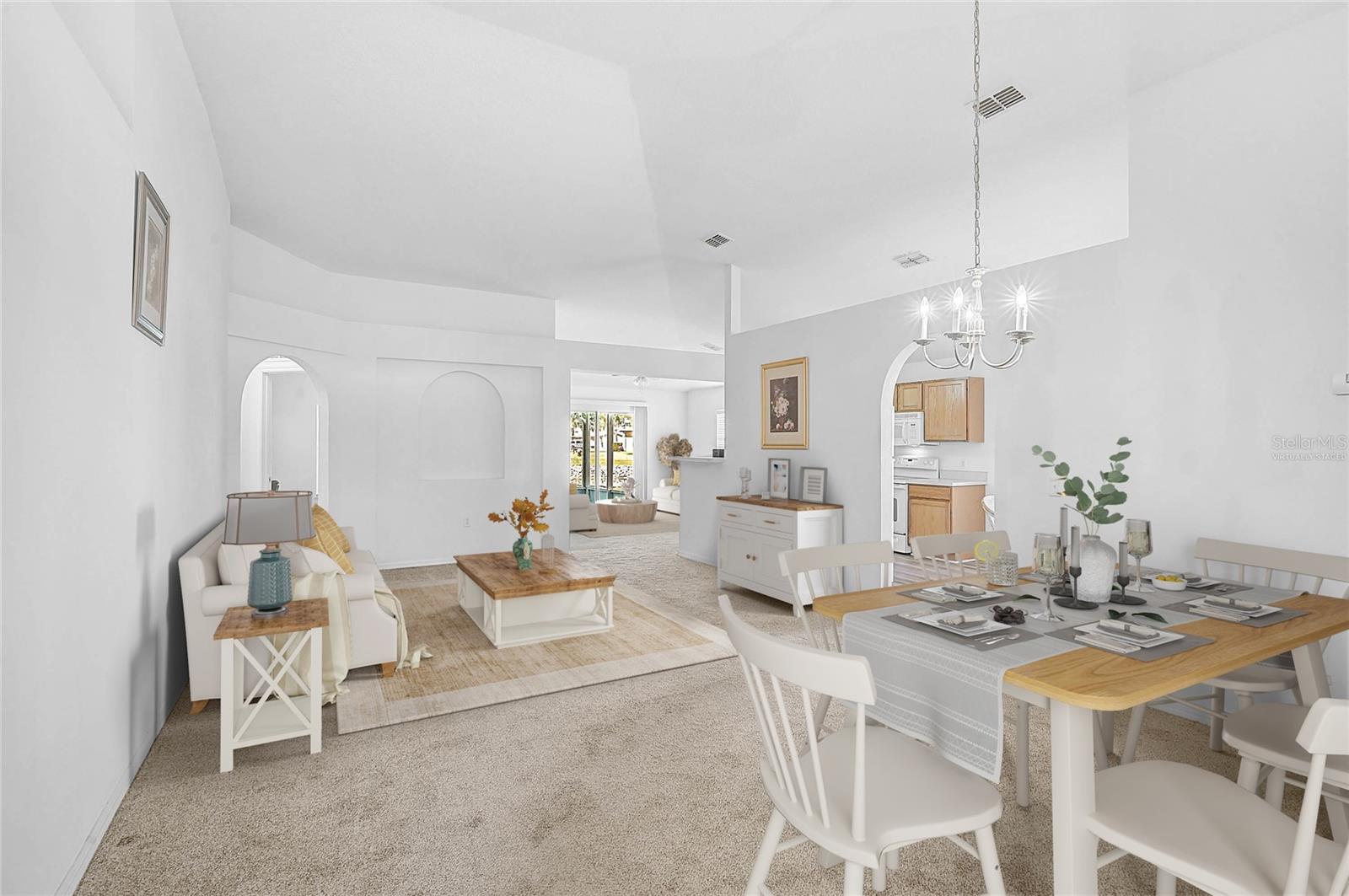 Image 12 of 47 For 24477 Lakeside Manor