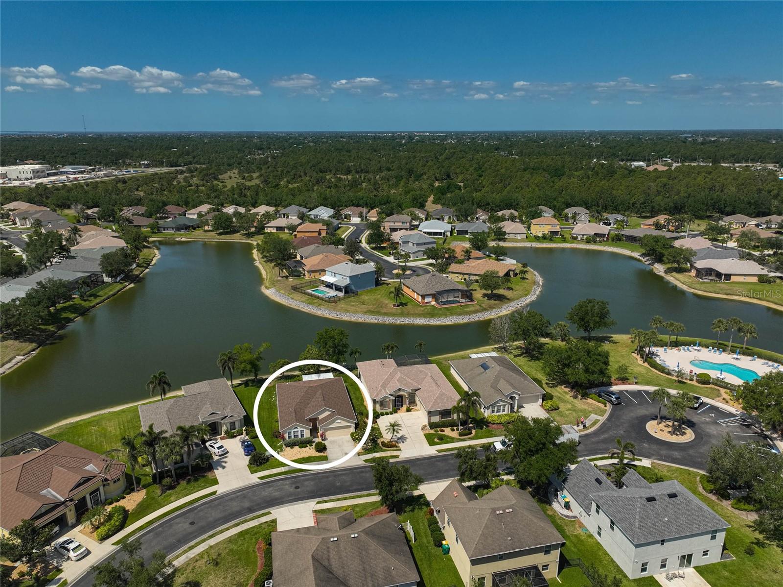 Image 43 of 47 For 24477 Lakeside Manor