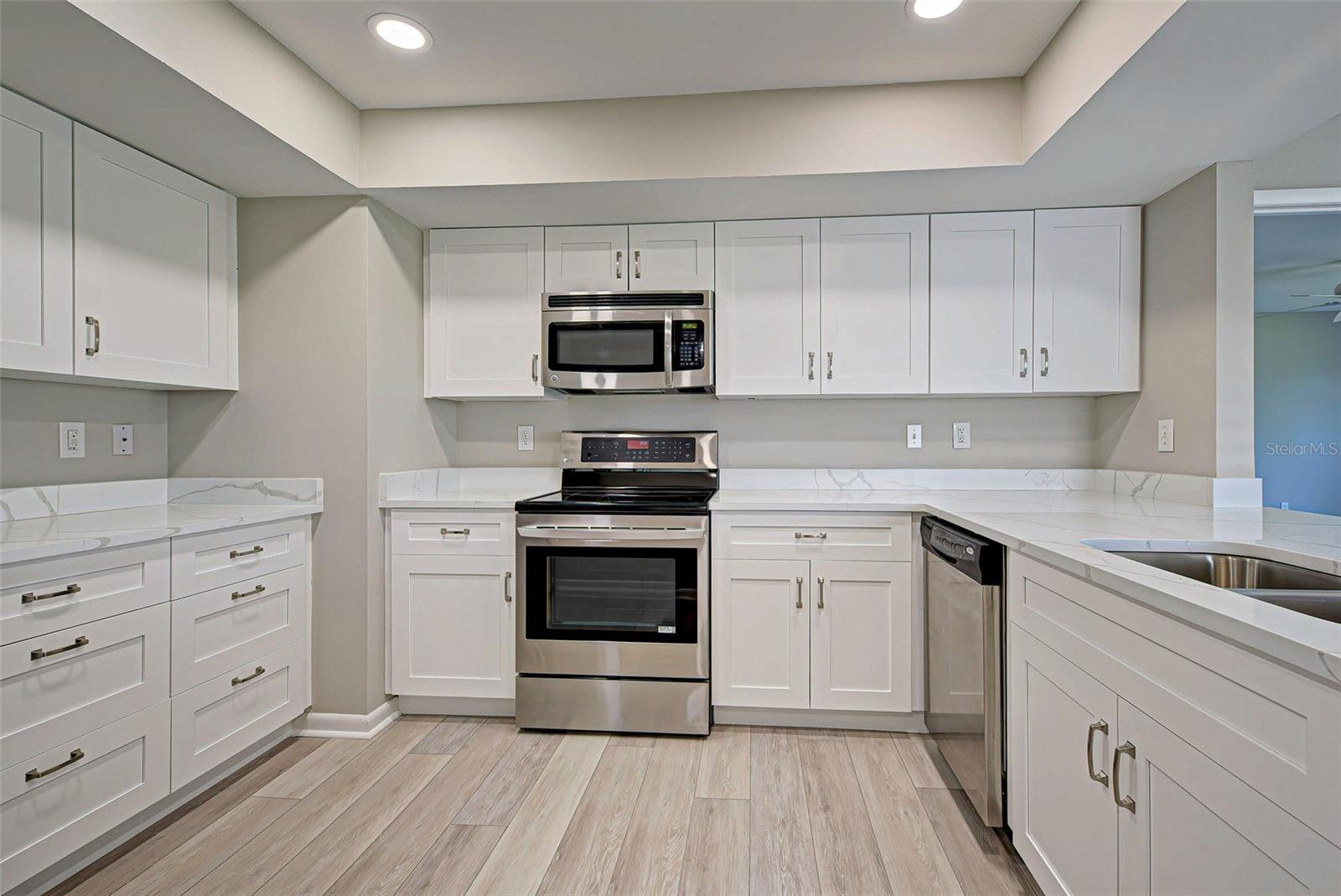 Image 12 of 61 For 3117 Heron Shores Drive