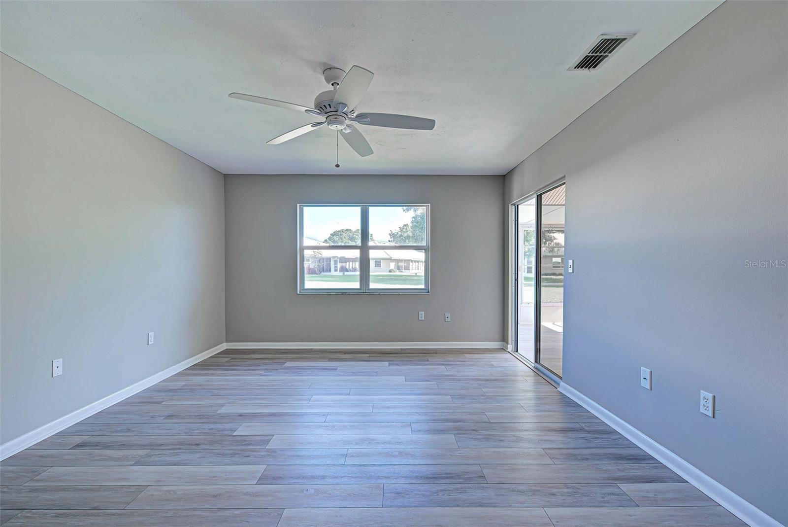 Image 19 of 61 For 3117 Heron Shores Drive