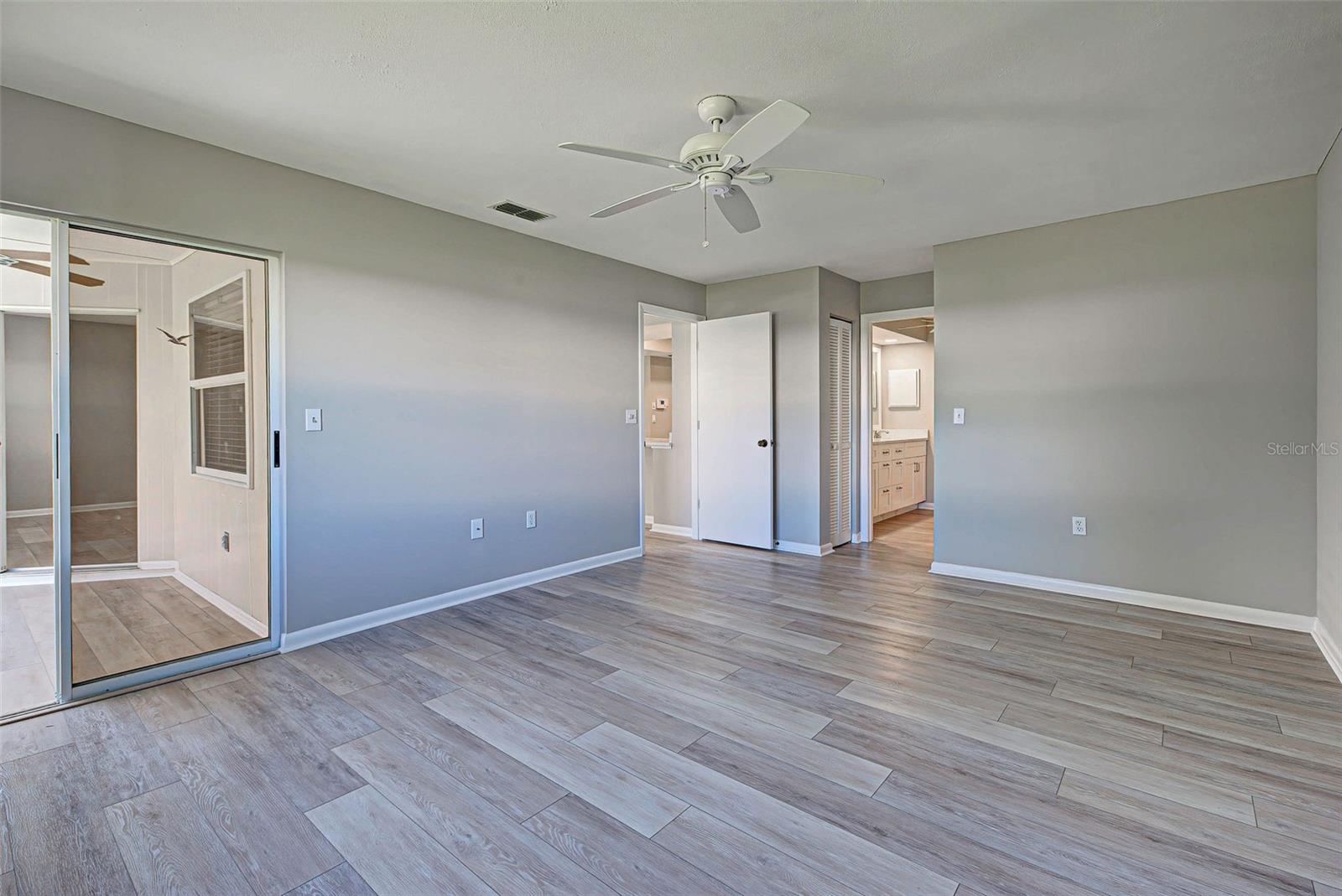 Image 21 of 61 For 3117 Heron Shores Drive