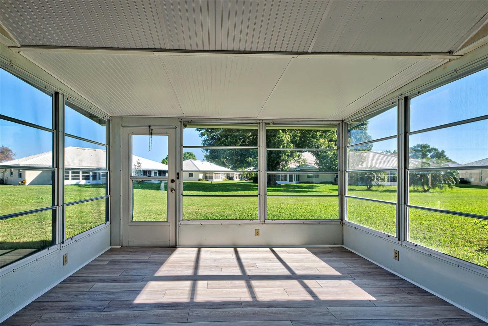 Image 33 of 61 For 3117 Heron Shores Drive