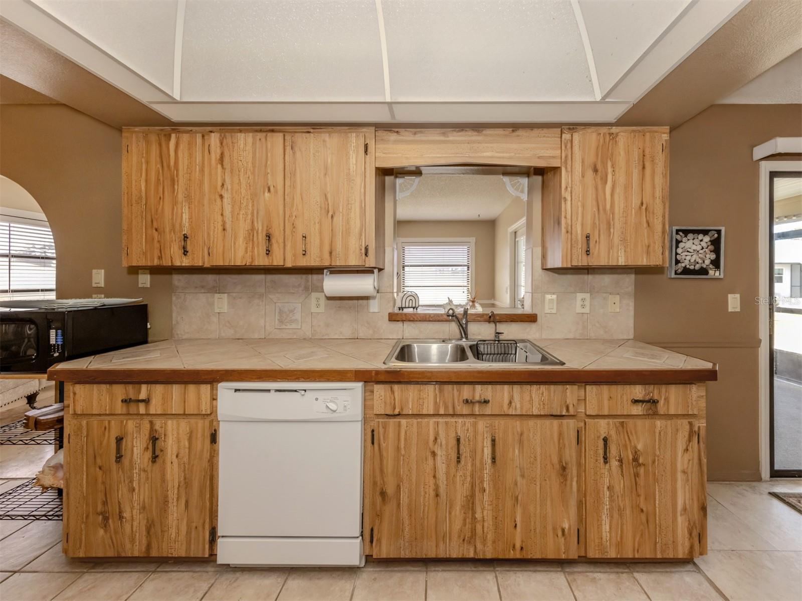 Image 11 of 40 For 1101 Southland Road