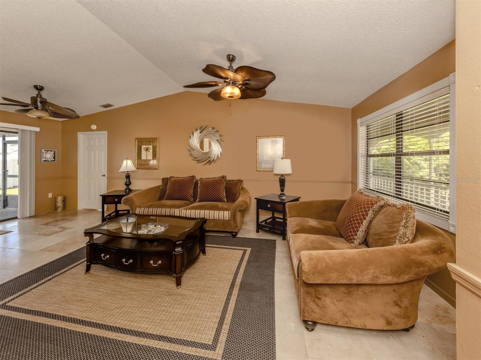 Image 3 of 40 For 1101 Southland Road