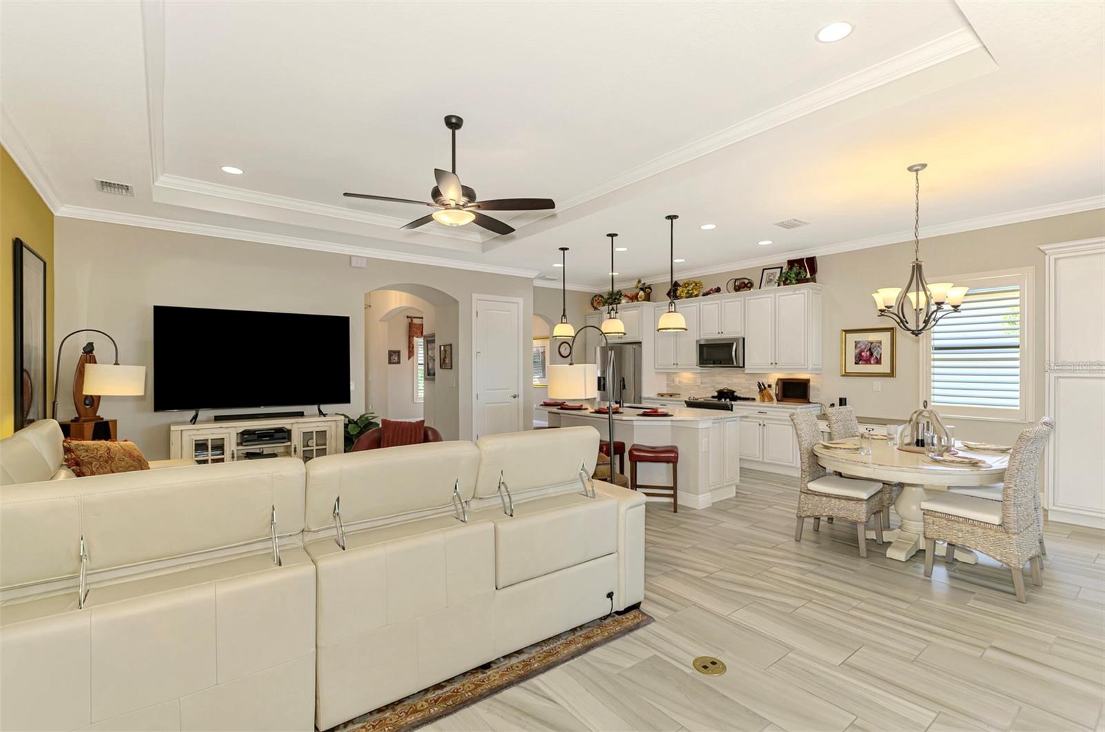 Image 19 of 100 For 23494 Copperleaf Drive
