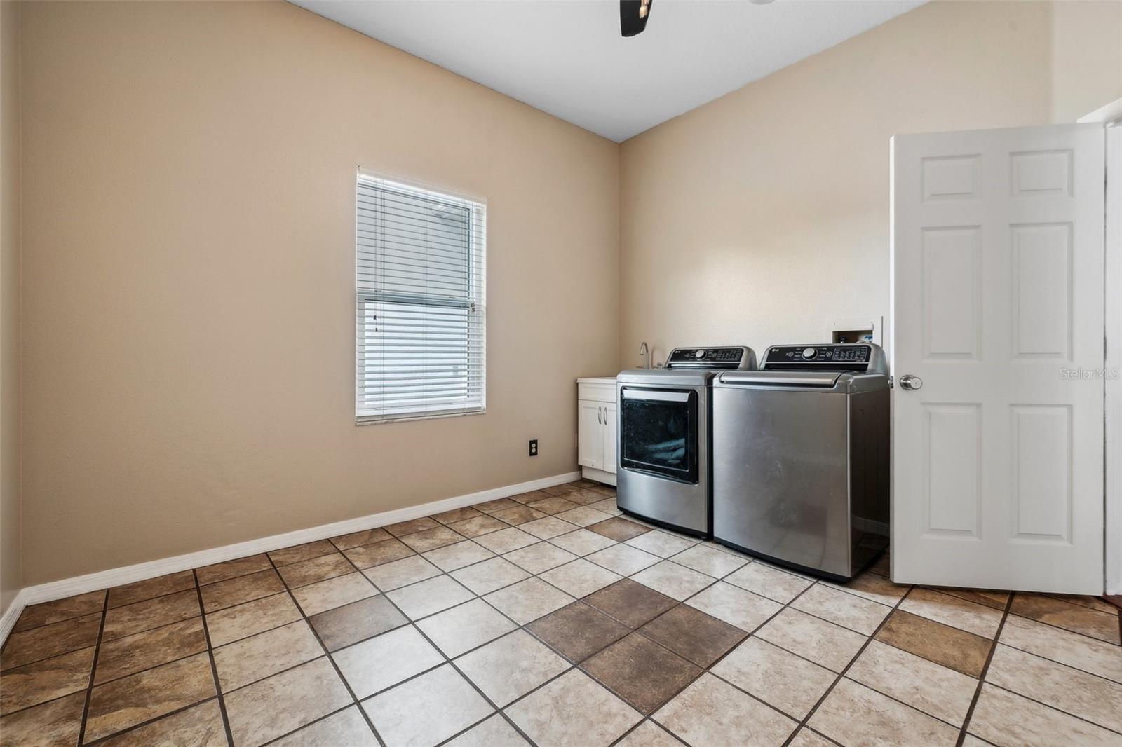 Image 46 of 88 For 6824 283rd Street E