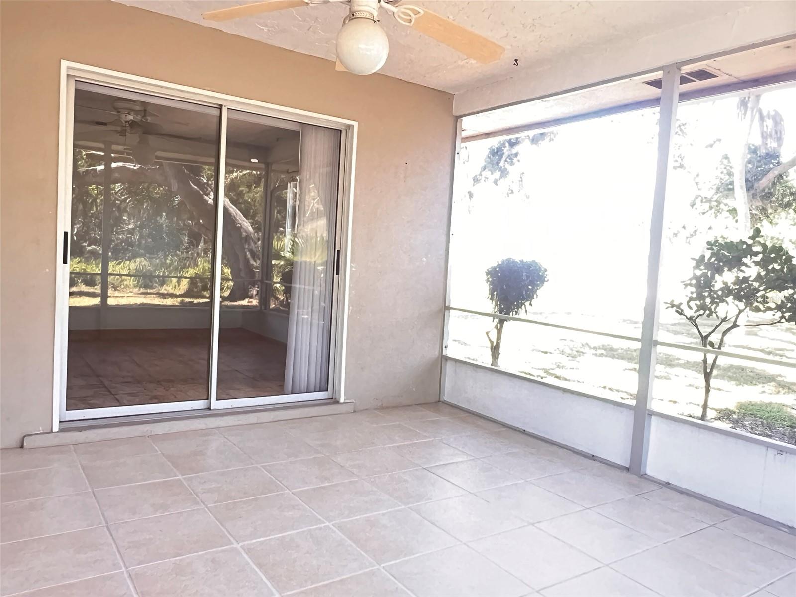 Image 13 of 29 For 407 Bahama Road