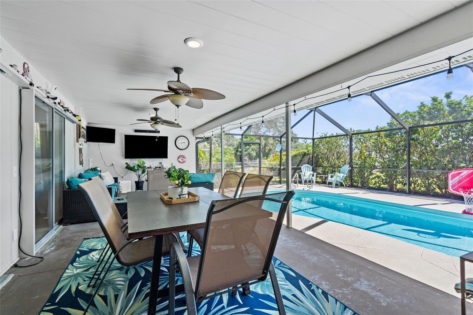 Image 29 of 68 For 205 Cavallini Drive