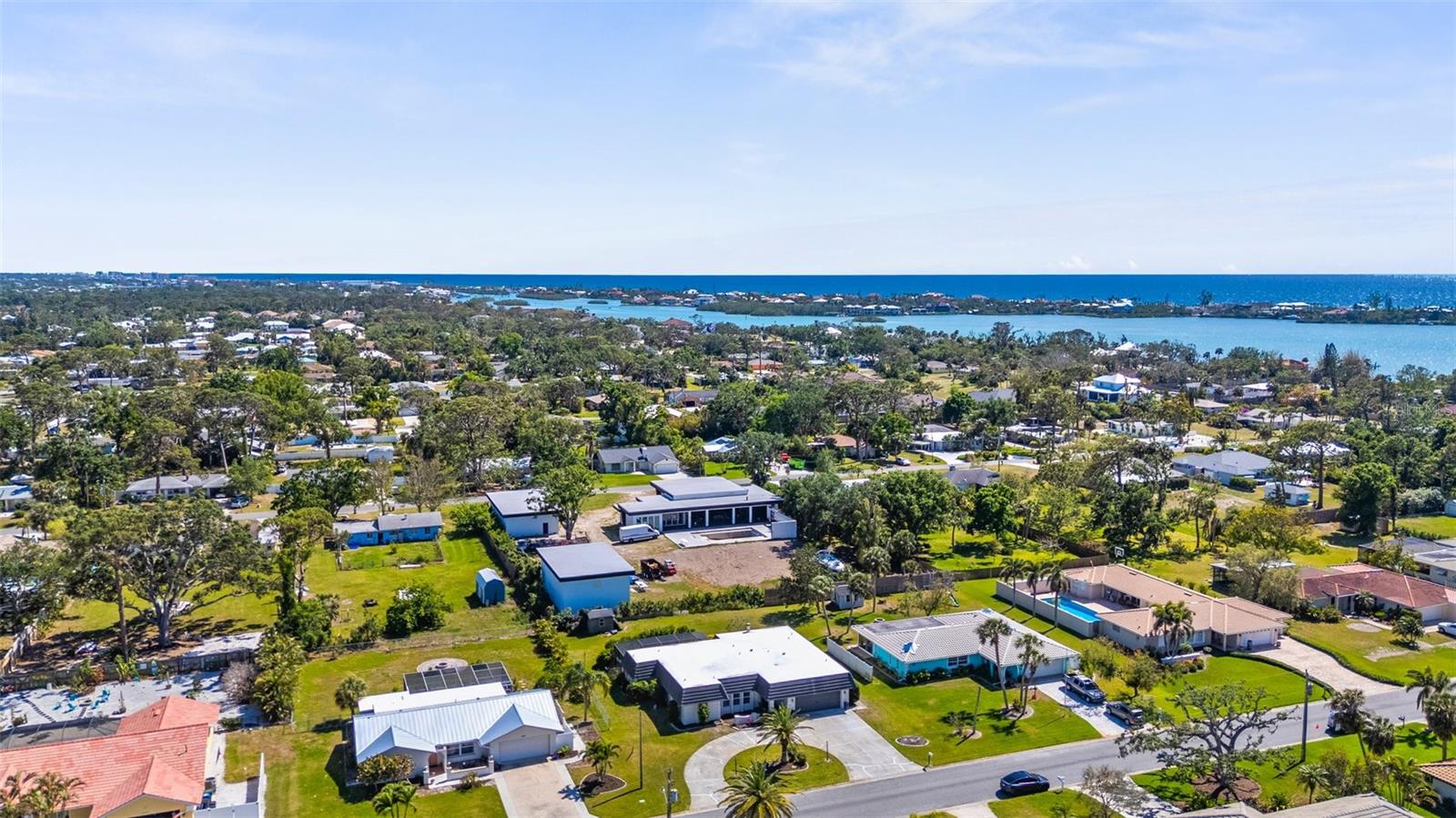 Image 40 of 68 For 205 Cavallini Drive