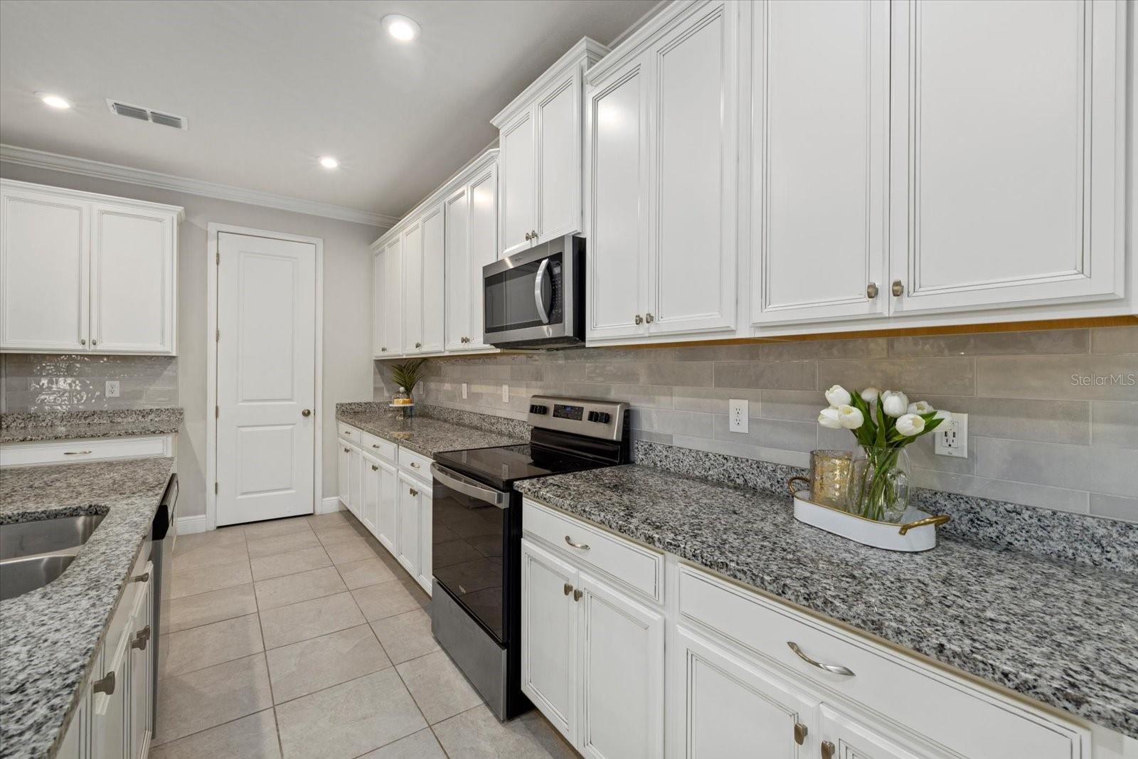 Image 22 of 60 For 20591 Ovid Lane