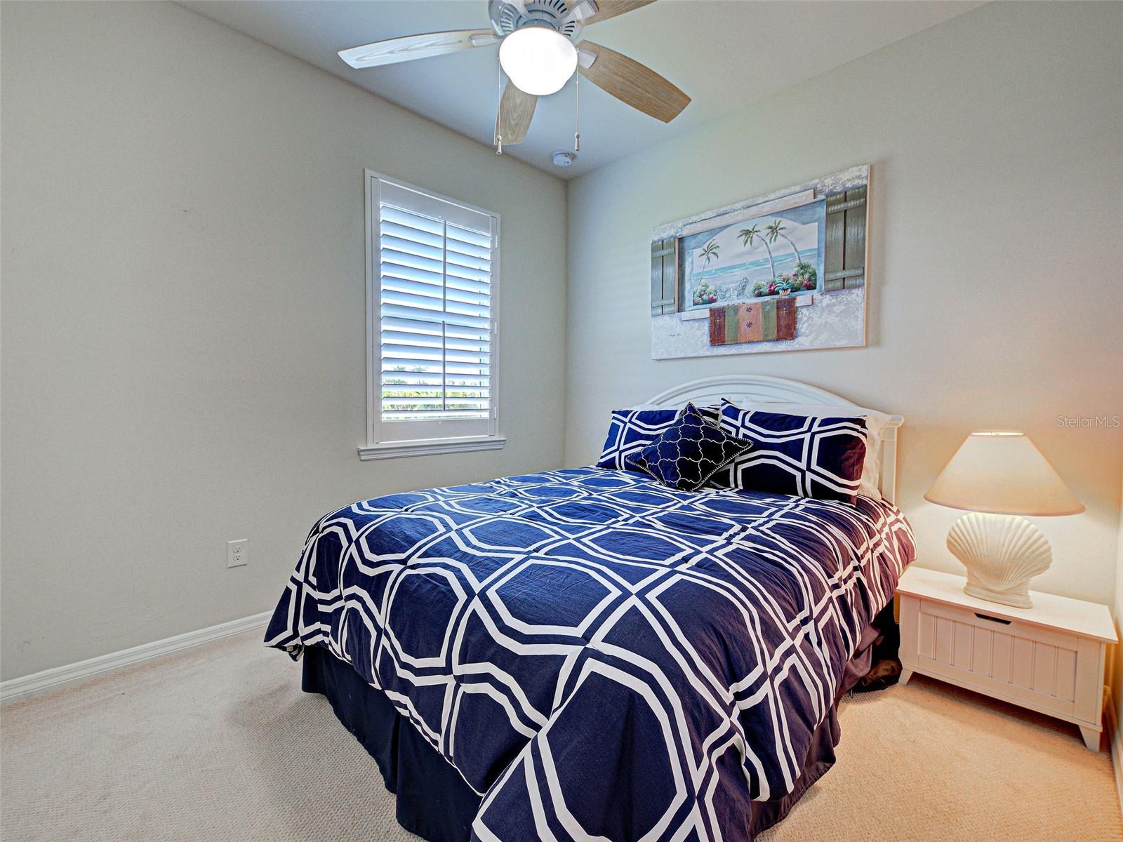 Image 36 of 93 For 19240 Isadora Street