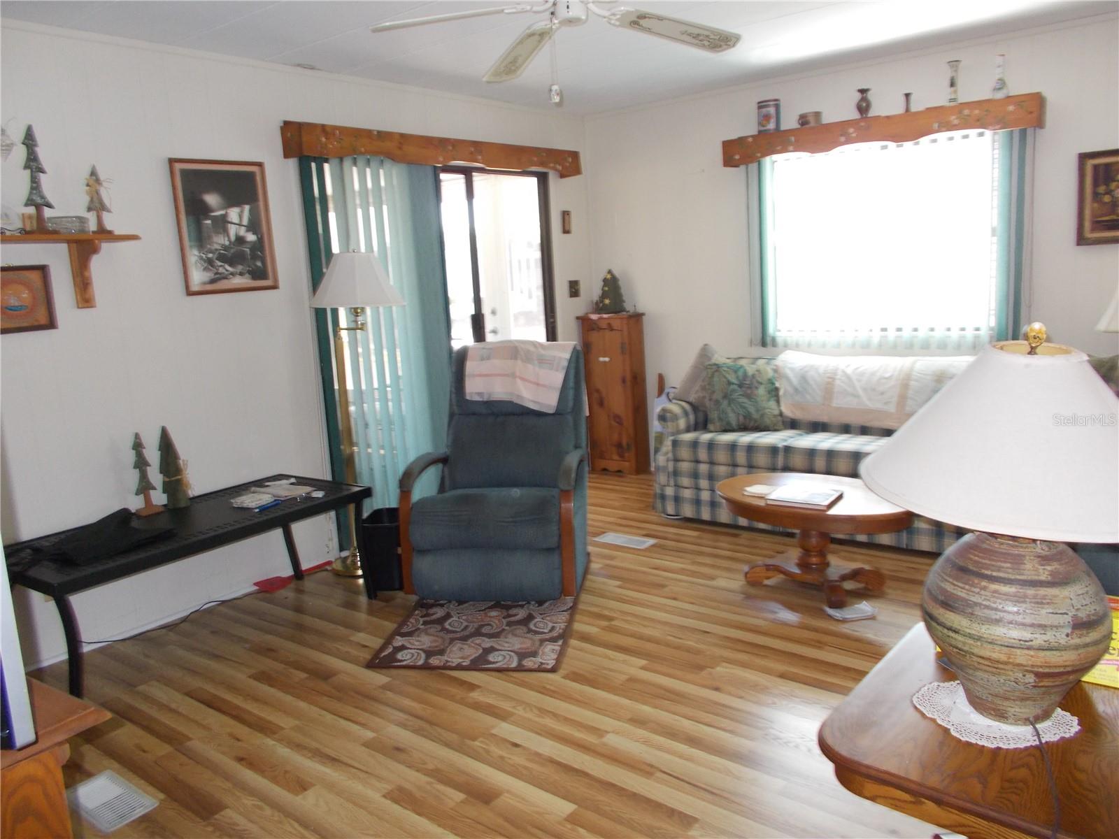 Image 9 of 21 For 358 Longwood Drive