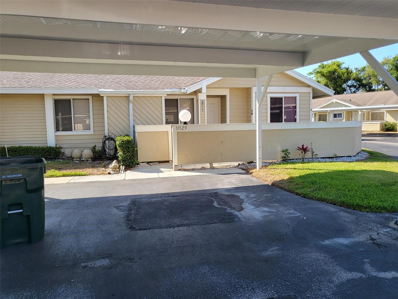 Image 2 of 42 For 3029 Seawind Circle 15a