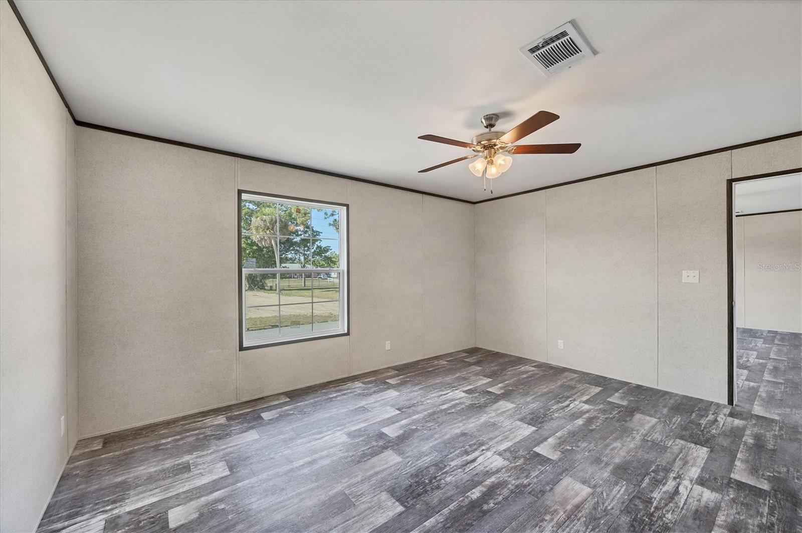 Image 21 of 50 For 6803 Amoko Court