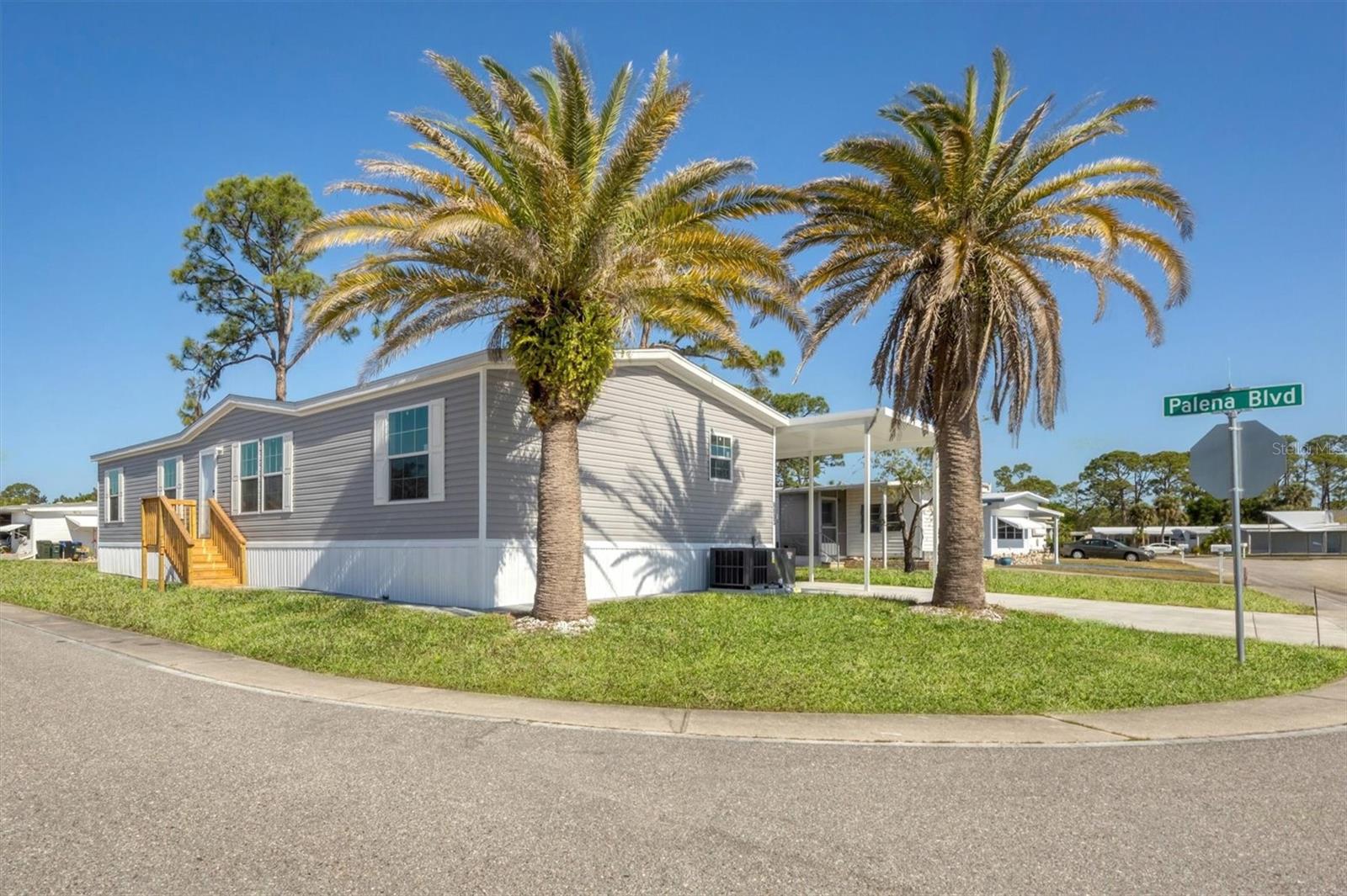 Image 3 of 50 For 6803 Amoko Court
