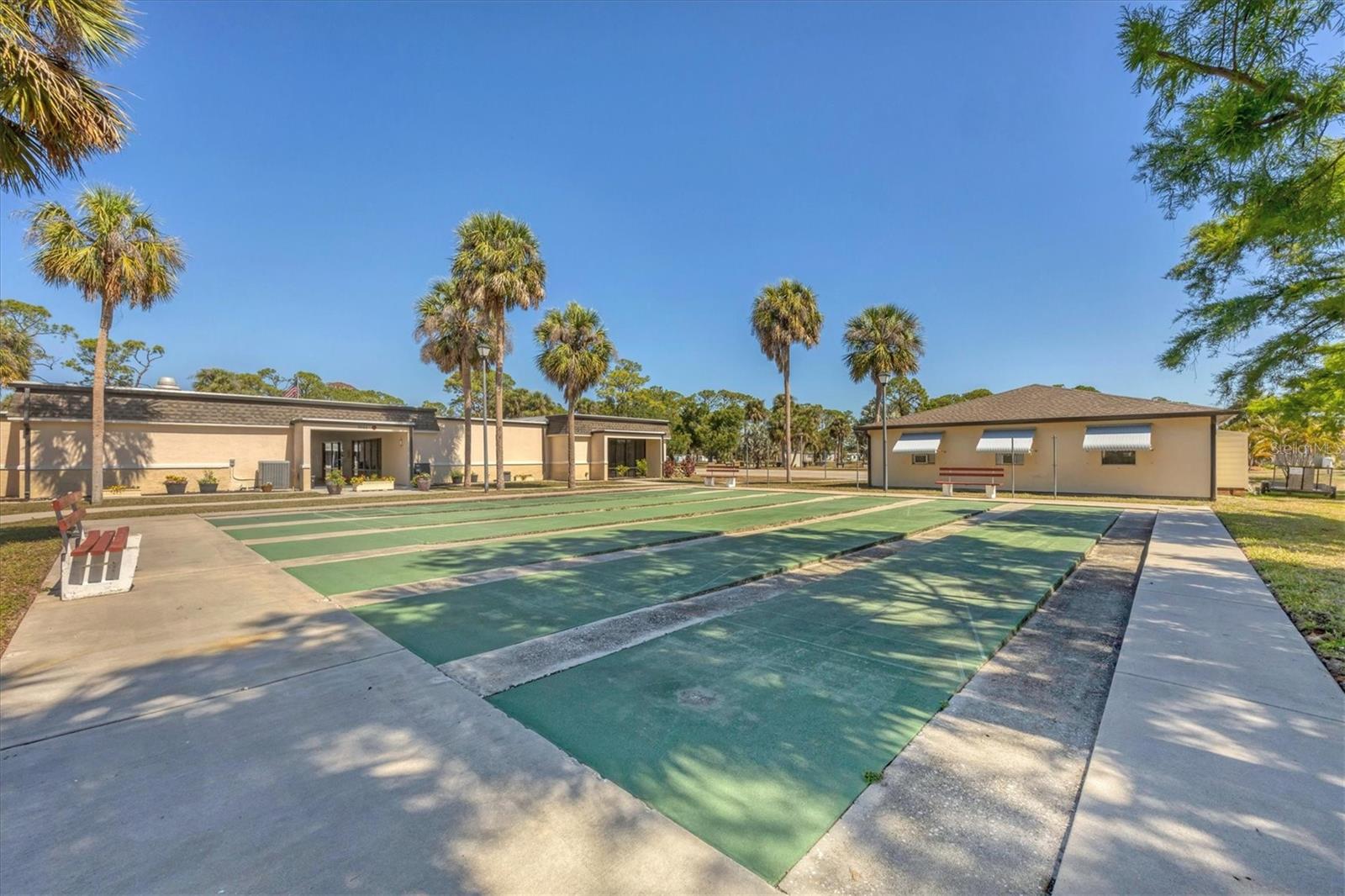 Image 36 of 50 For 6803 Amoko Court