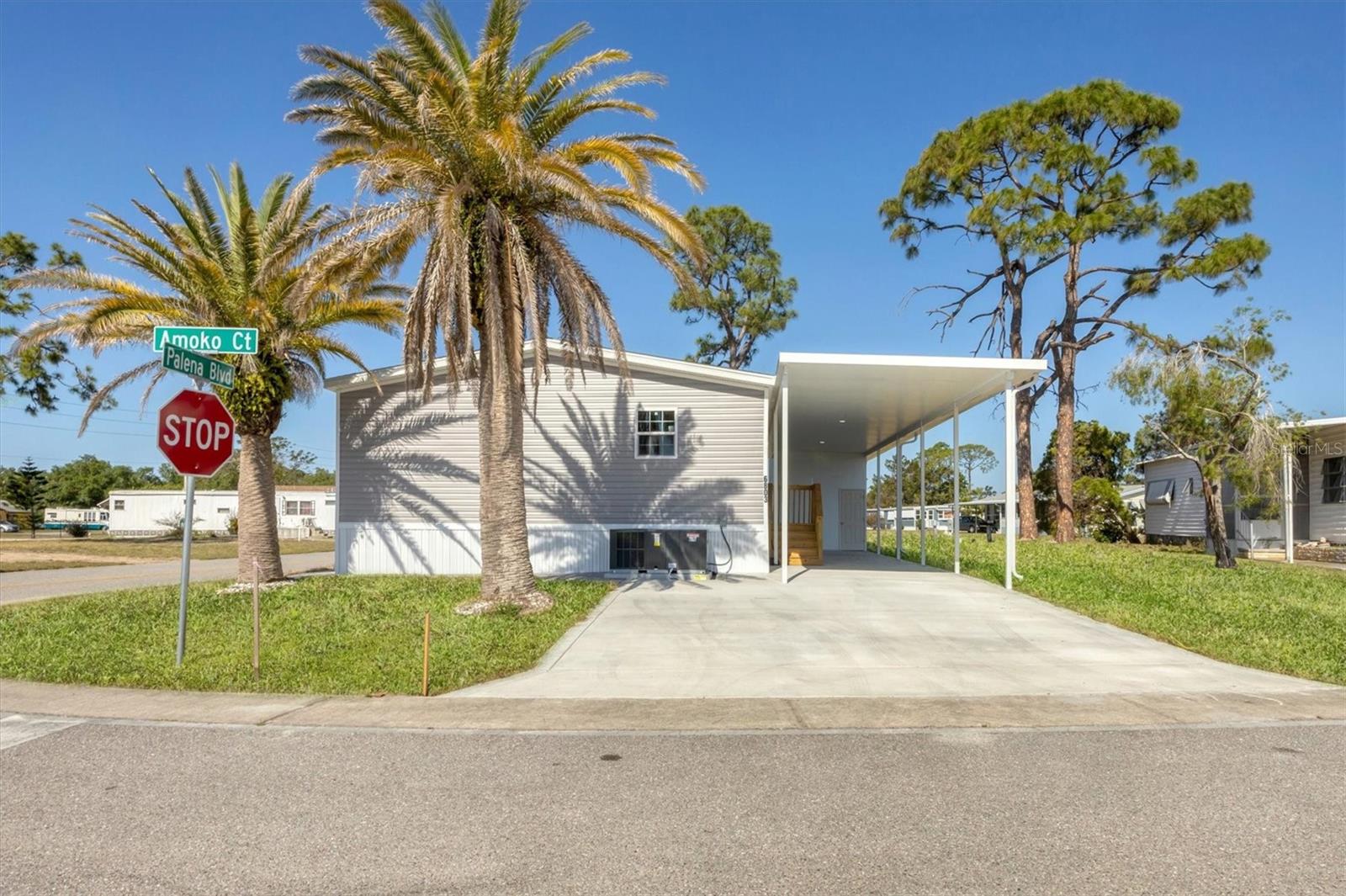 Image 4 of 50 For 6803 Amoko Court