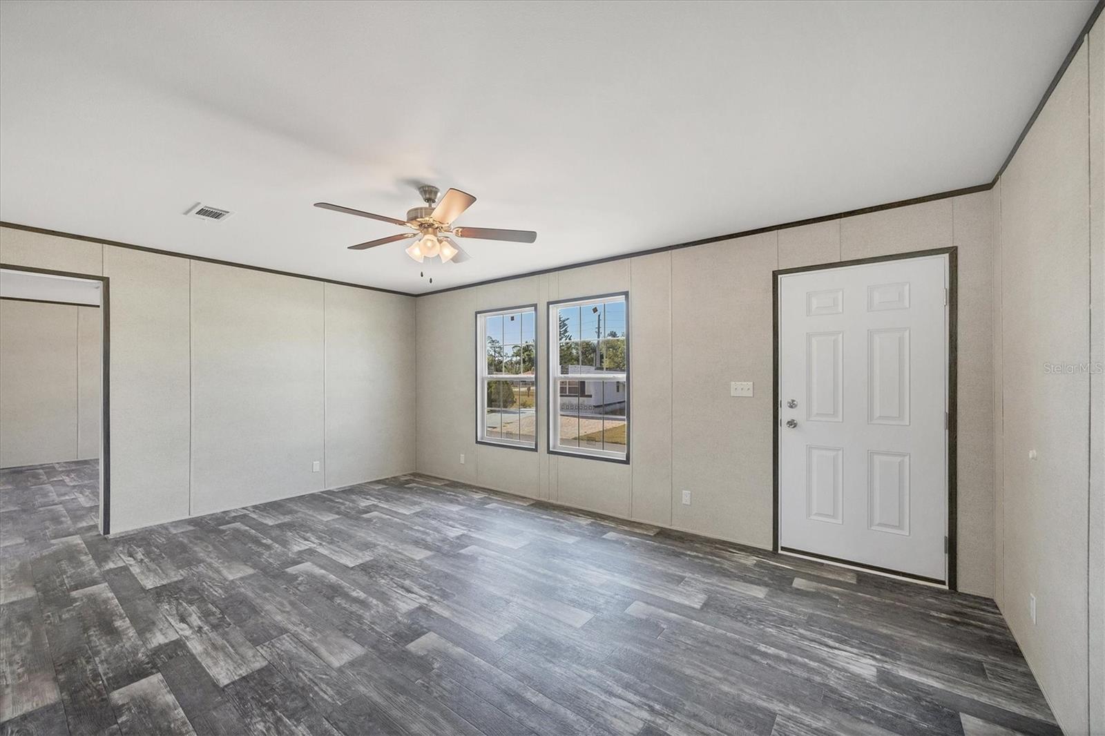 Image 7 of 50 For 6803 Amoko Court