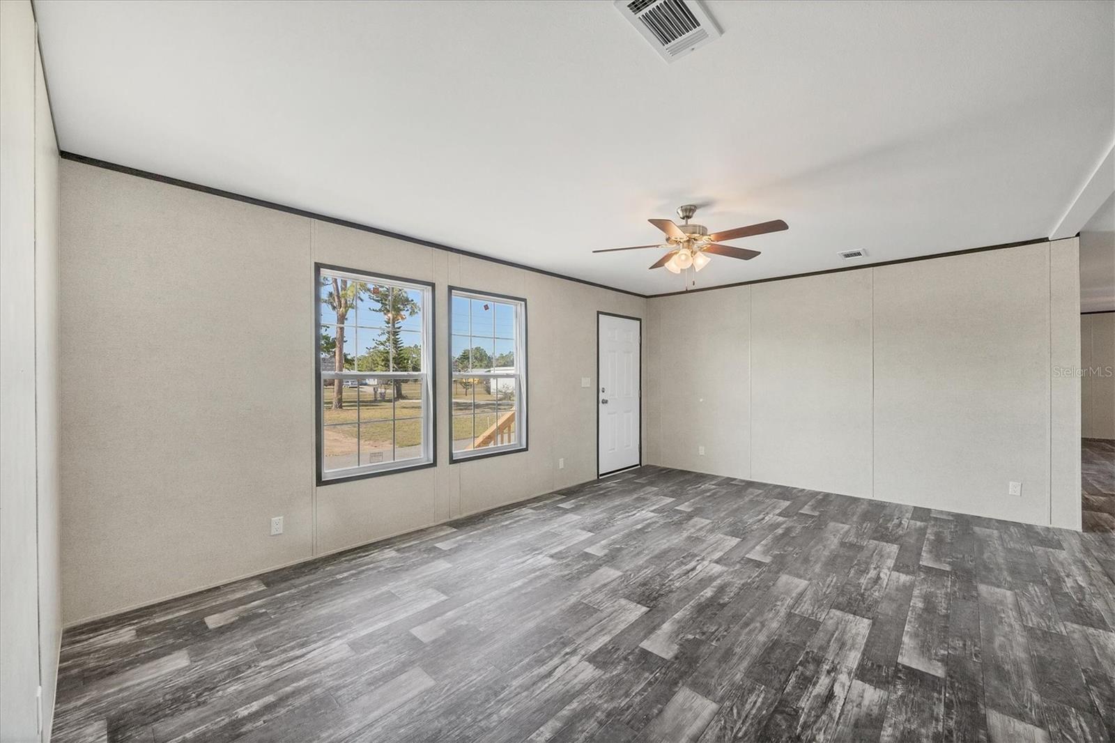 Image 9 of 50 For 6803 Amoko Court