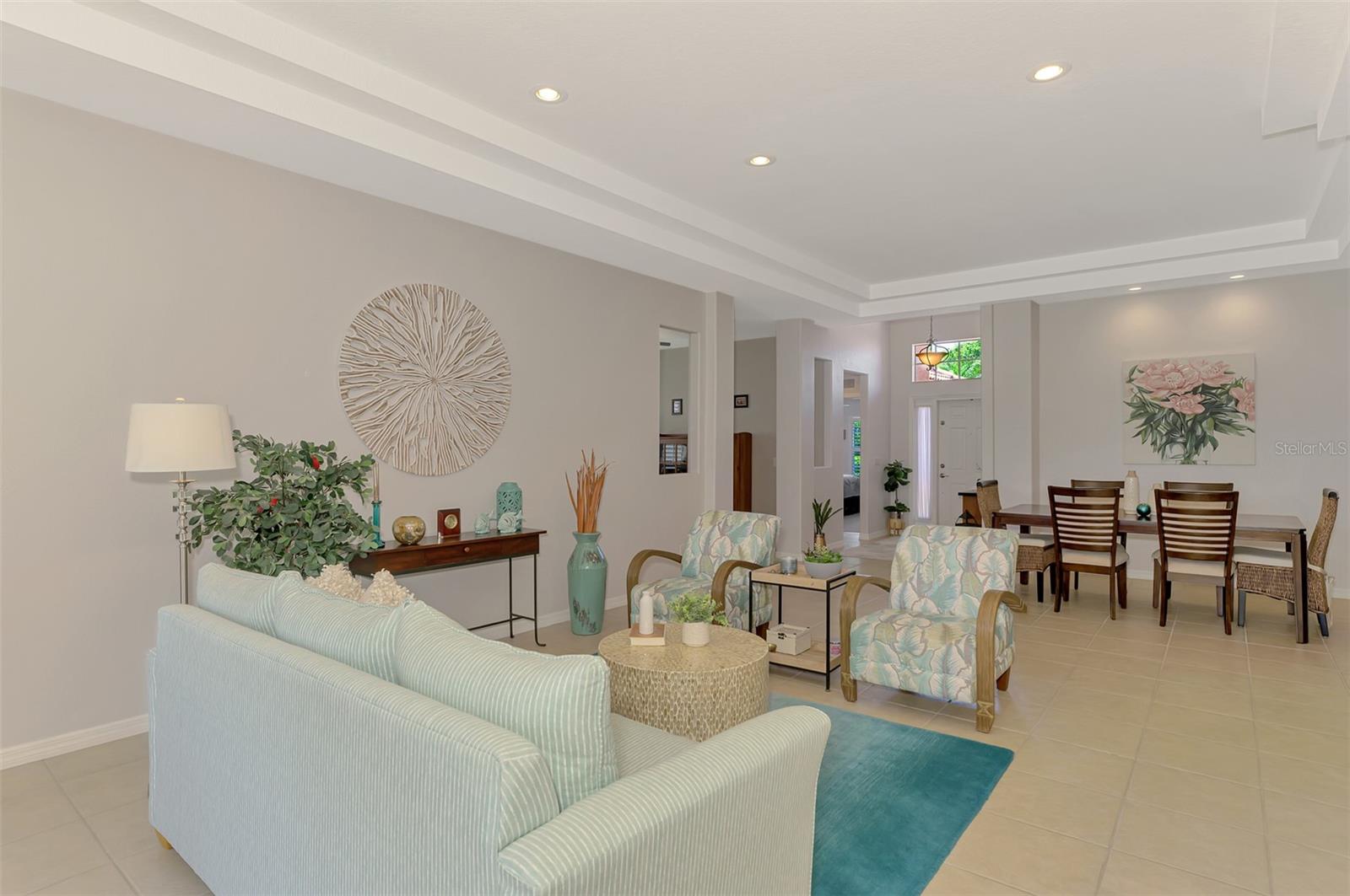 Image 15 of 76 For 11437 Dancing River Drive