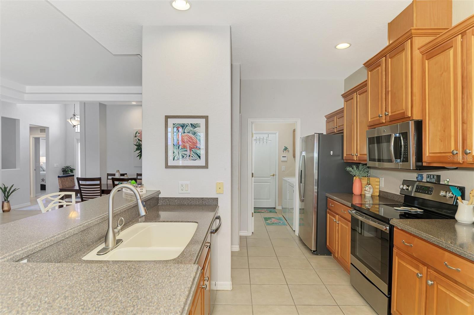 Image 21 of 76 For 11437 Dancing River Drive
