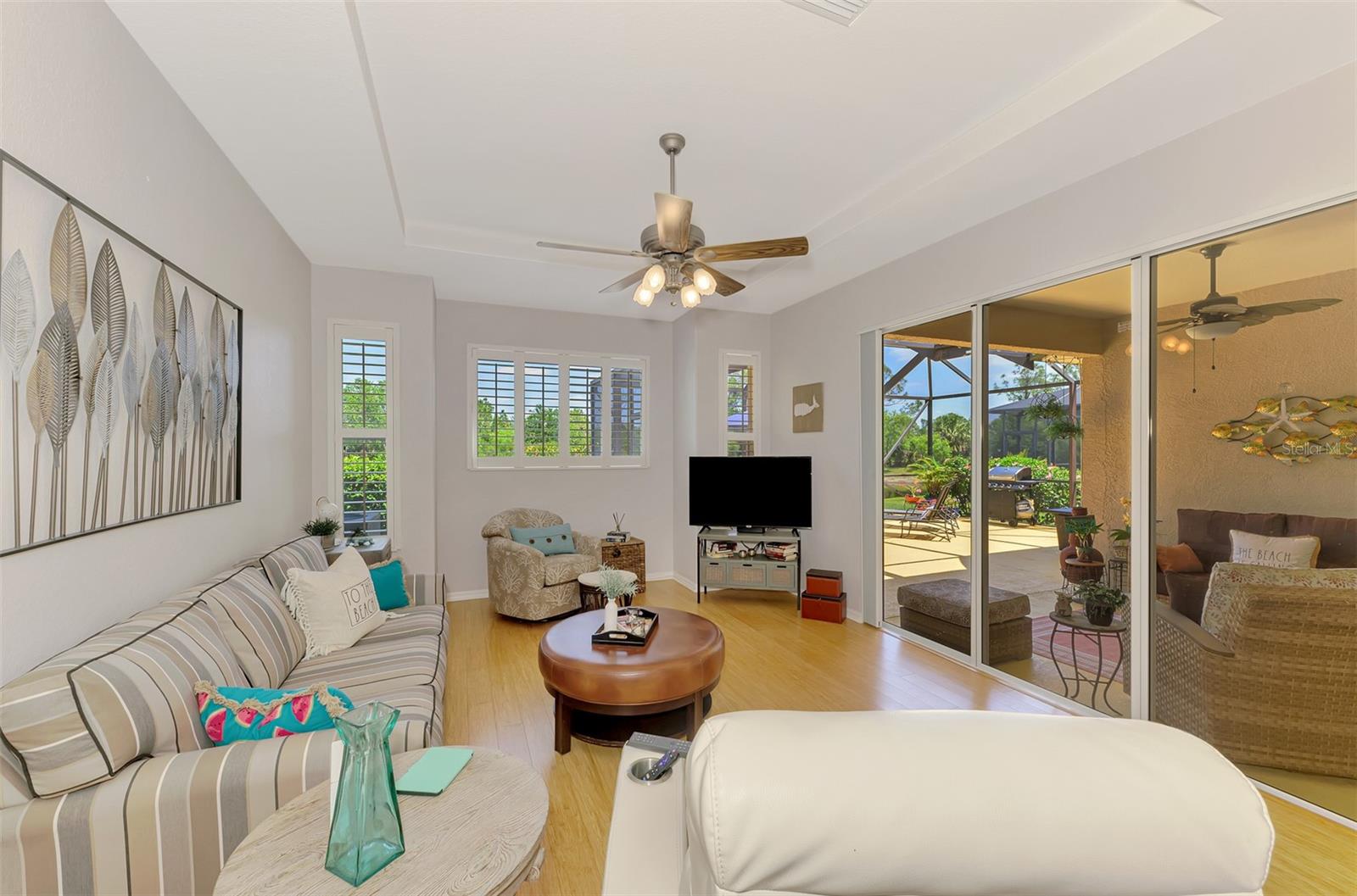 Image 30 of 76 For 11437 Dancing River Drive