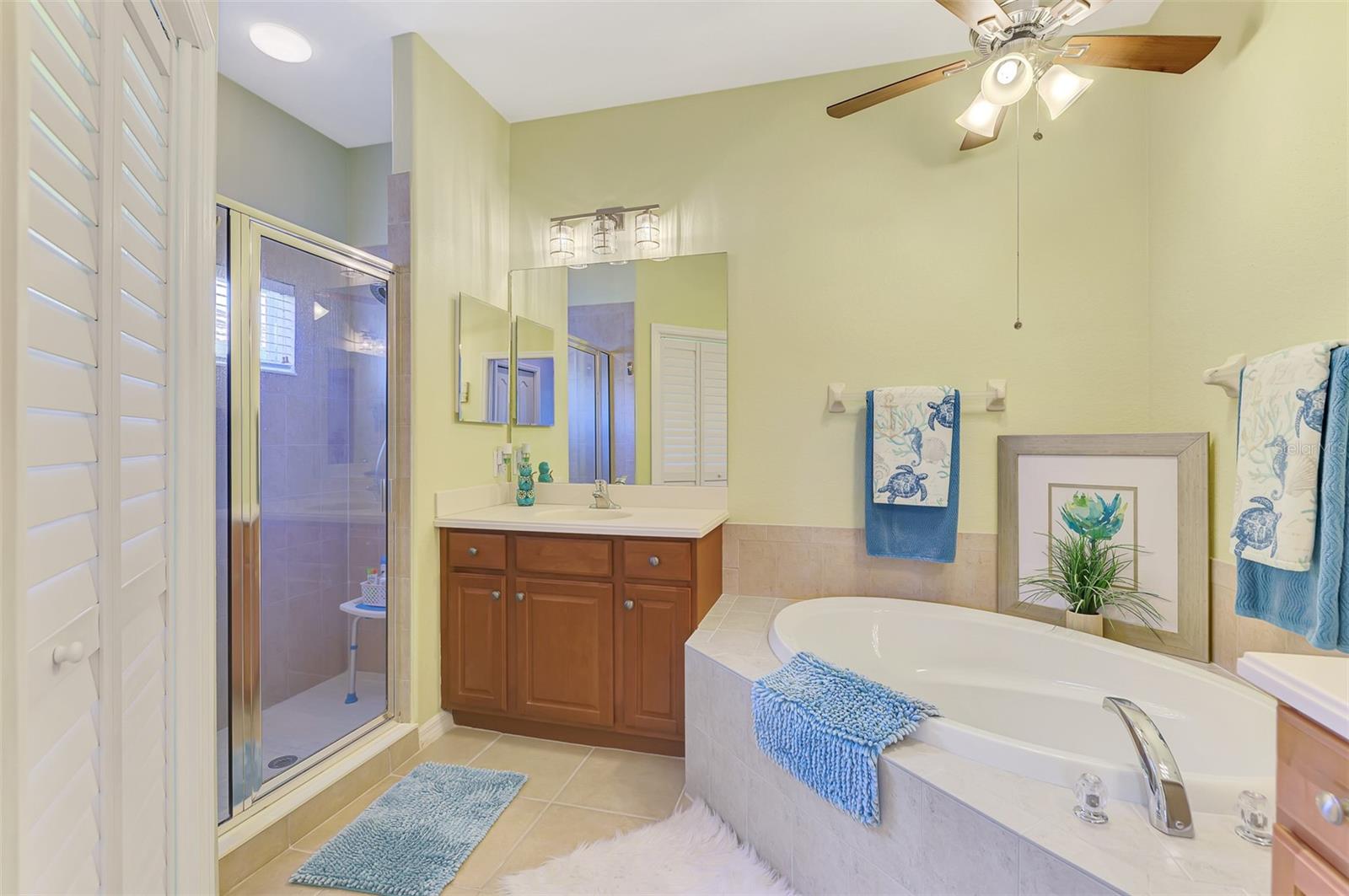Image 36 of 76 For 11437 Dancing River Drive