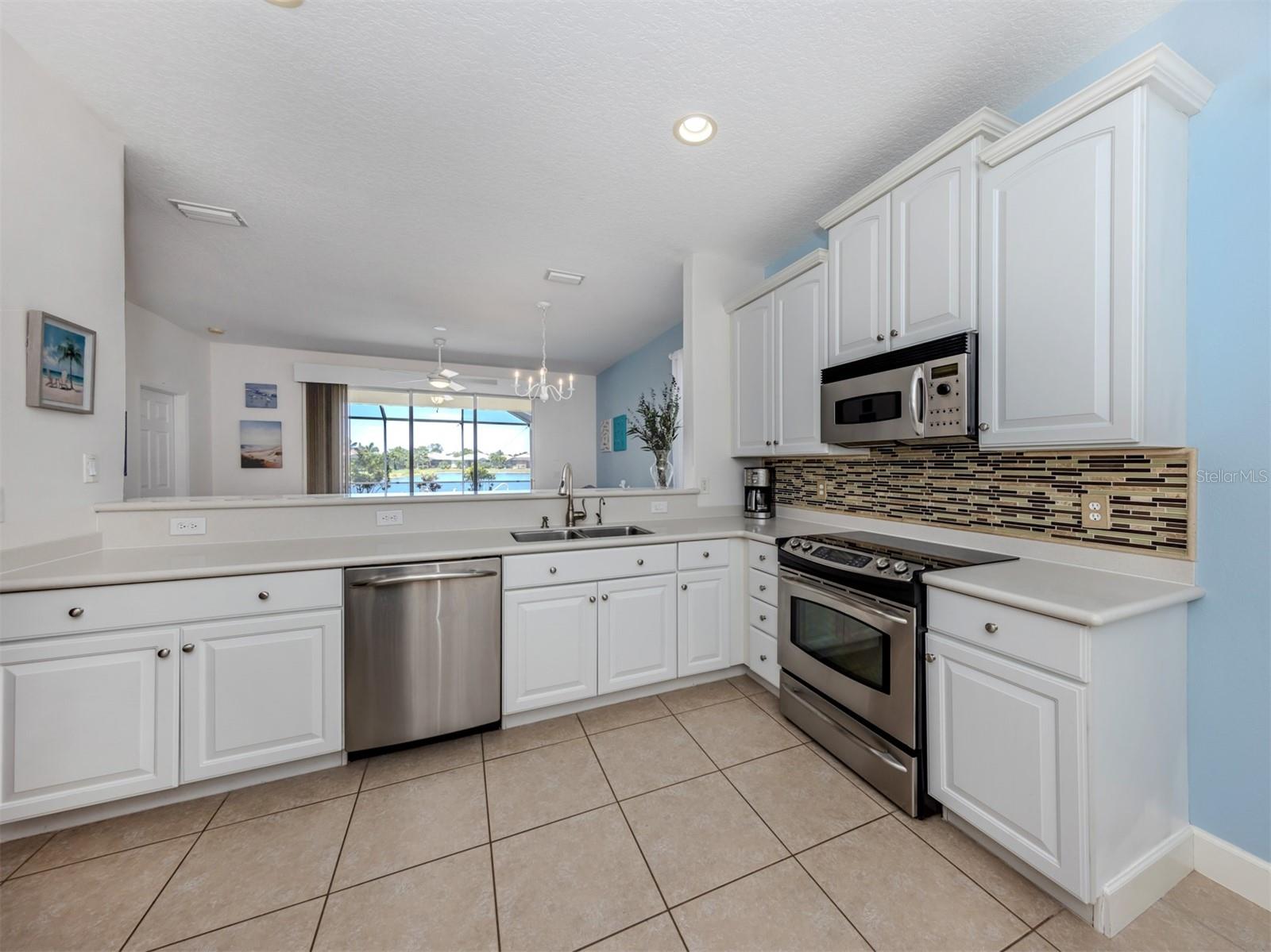 Image 10 of 64 For 11610 Dancing River Drive