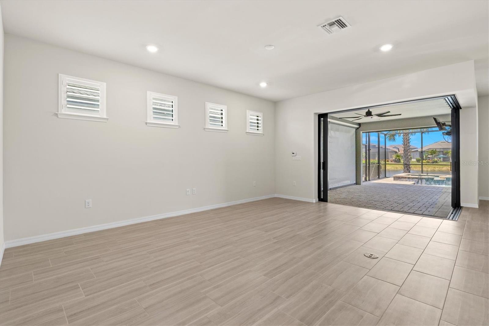 Image 10 of 95 For 13202 Borrego Street