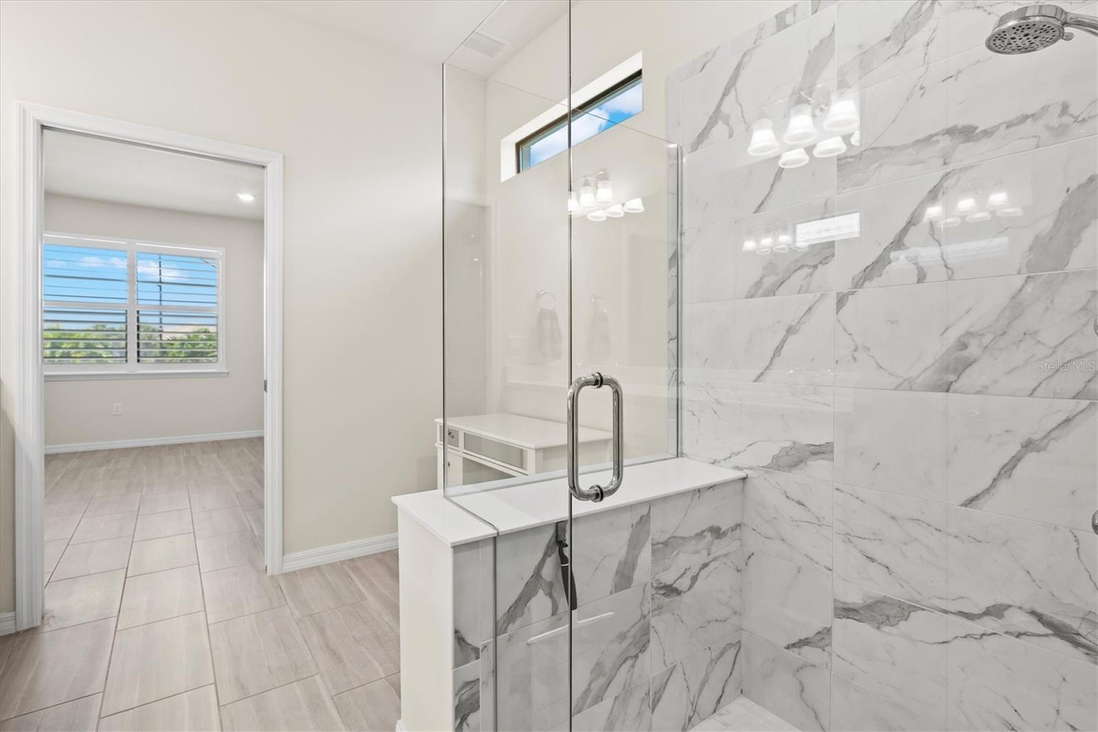Image 32 of 95 For 13202 Borrego Street