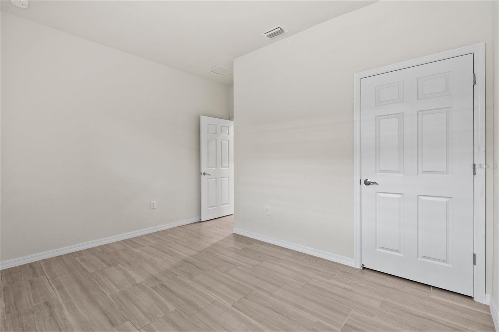 Image 41 of 95 For 13202 Borrego Street