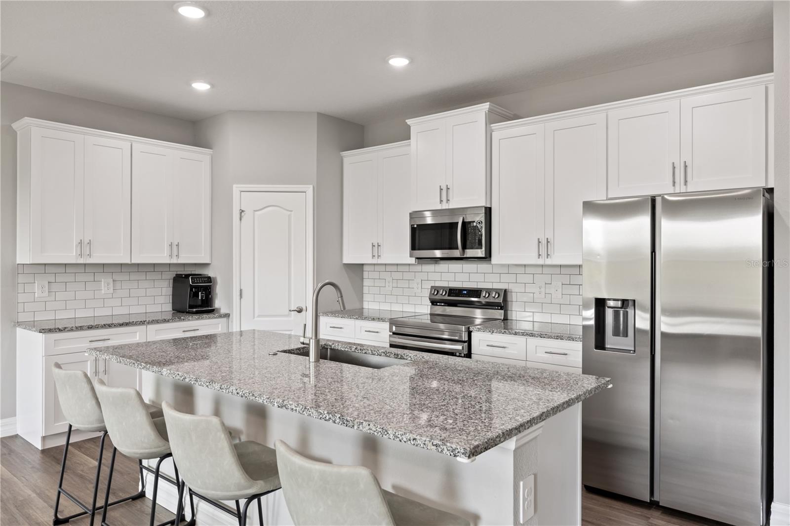 Image 4 of 47 For 12199 Xavier Avenue