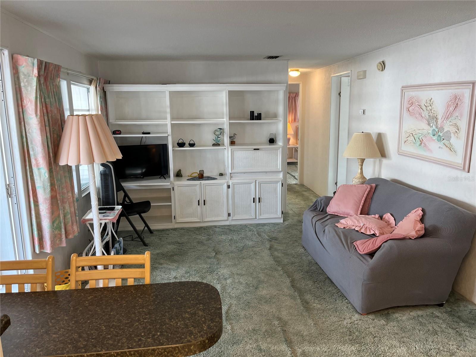 Image 24 of 43 For 411 Cervina Drive N 493