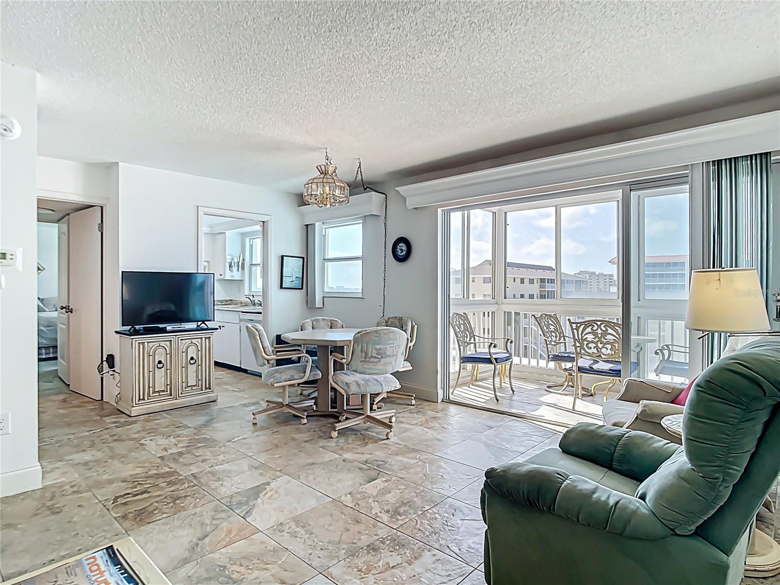 Image 4 of 28 For 1255 Tarpon Center Drive 503