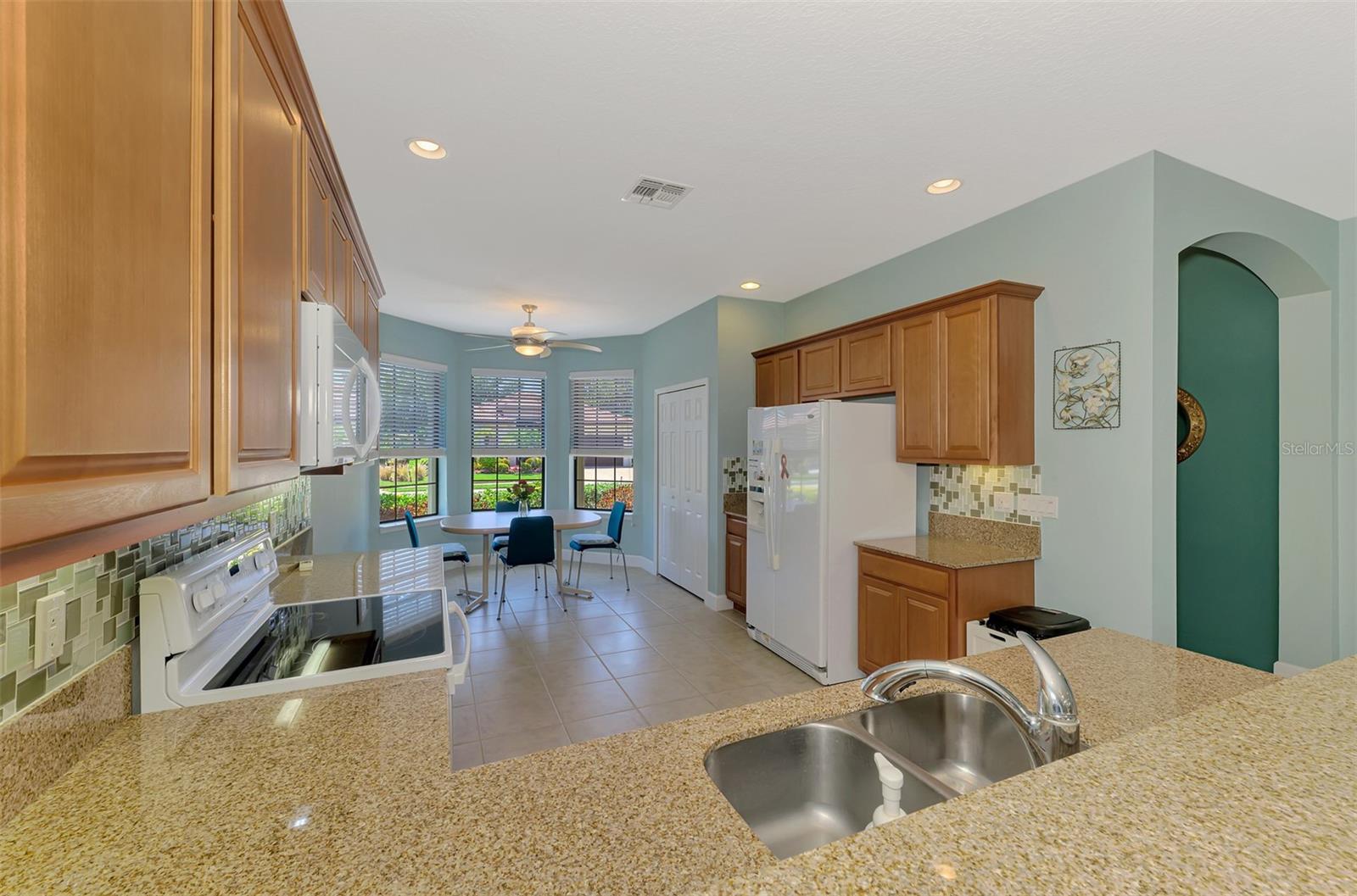 Image 10 of 44 For 20246 Pezzana Drive