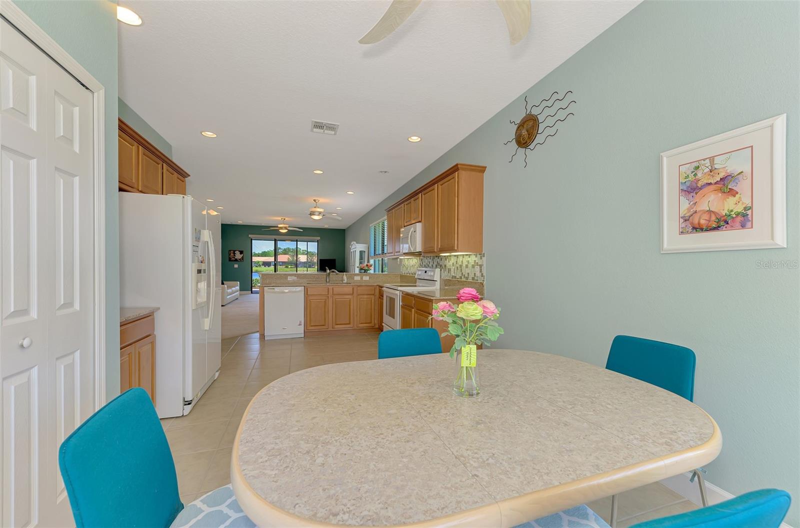 Image 16 of 44 For 20246 Pezzana Drive