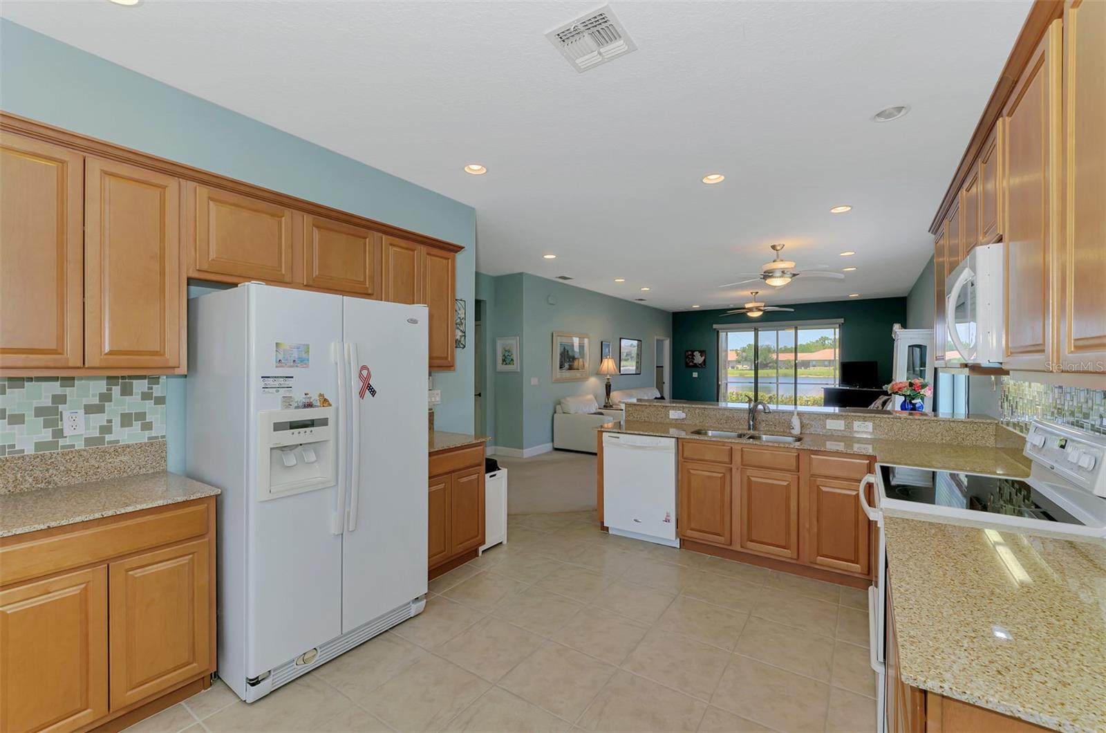 Image 18 of 44 For 20246 Pezzana Drive