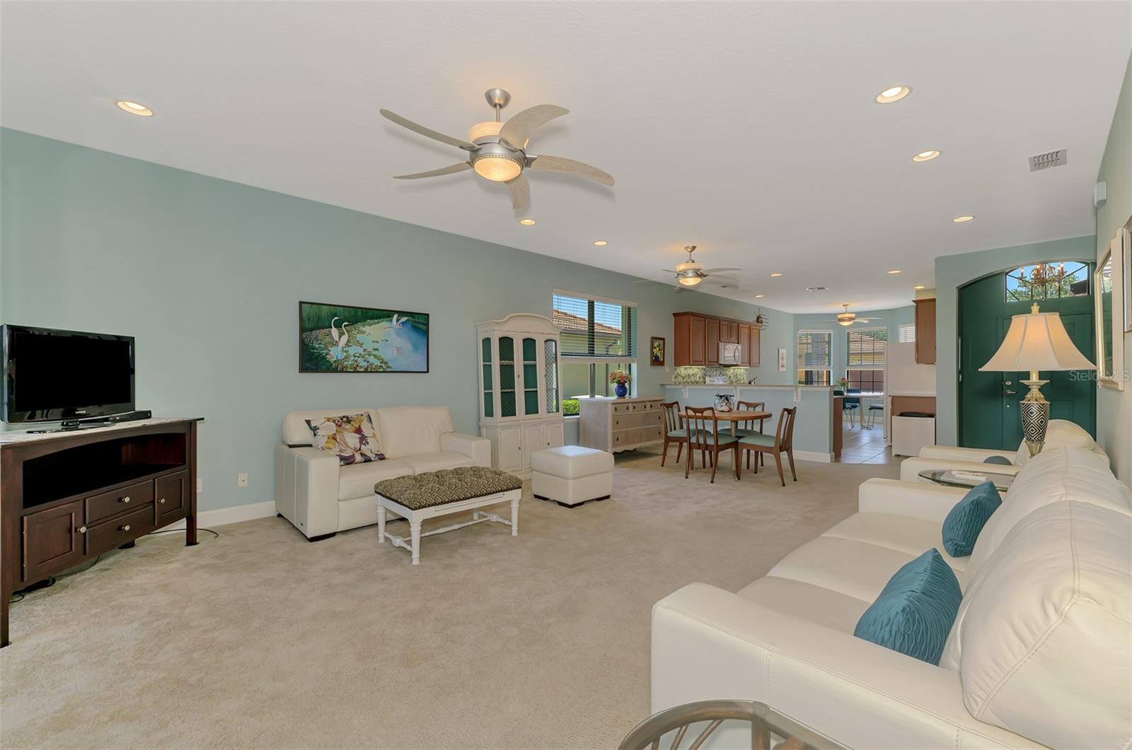 Image 25 of 44 For 20246 Pezzana Drive