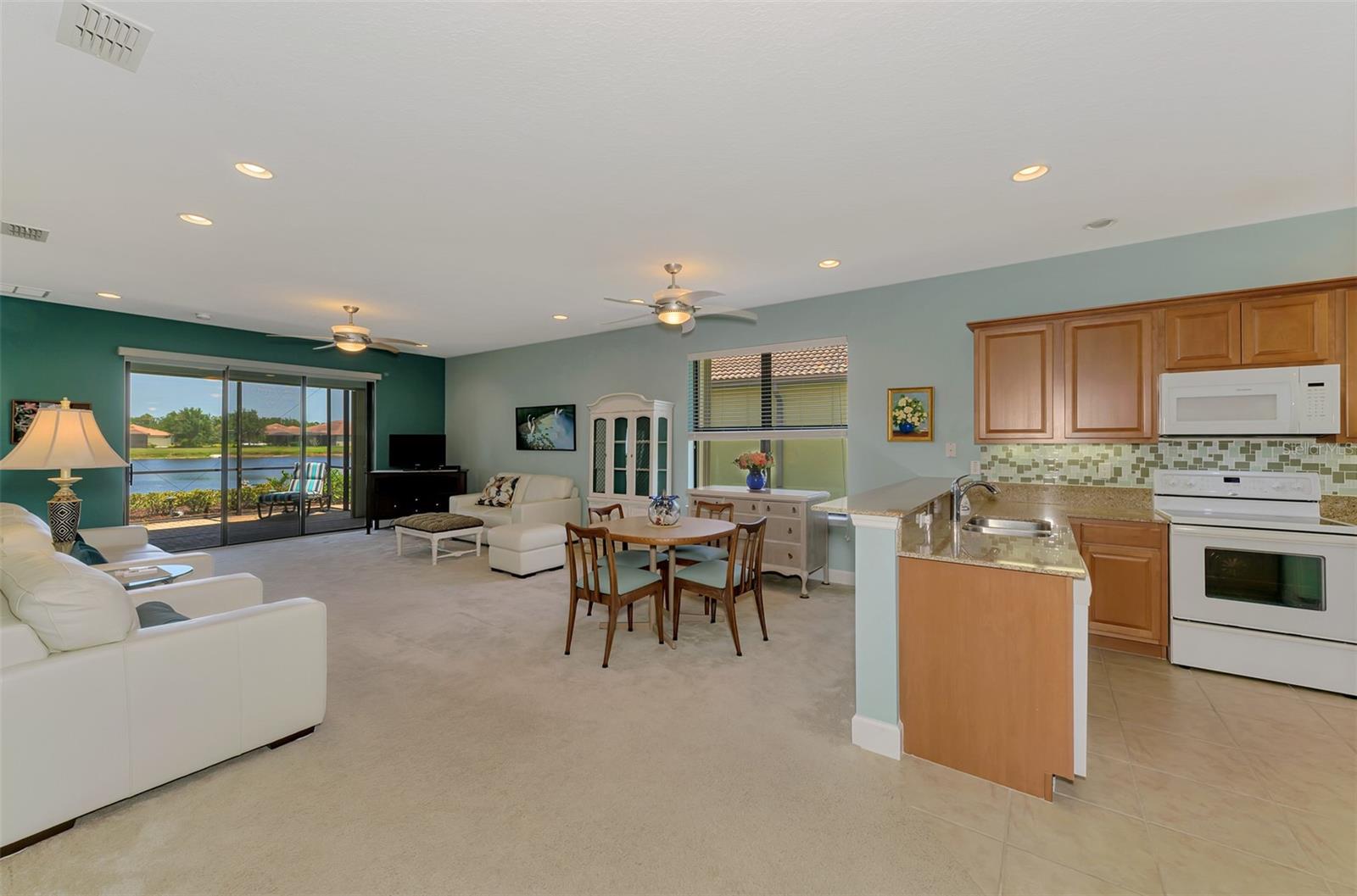 Image 9 of 44 For 20246 Pezzana Drive