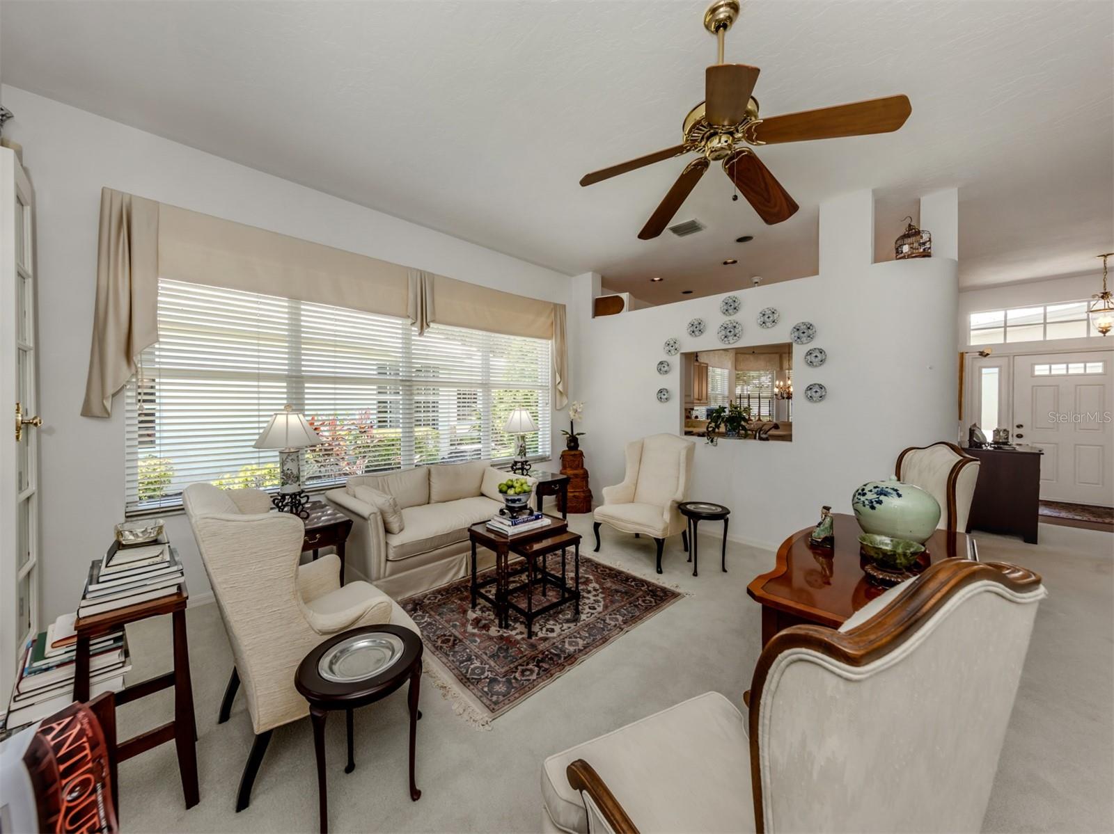 Image 10 of 65 For 553 Fallbrook Drive