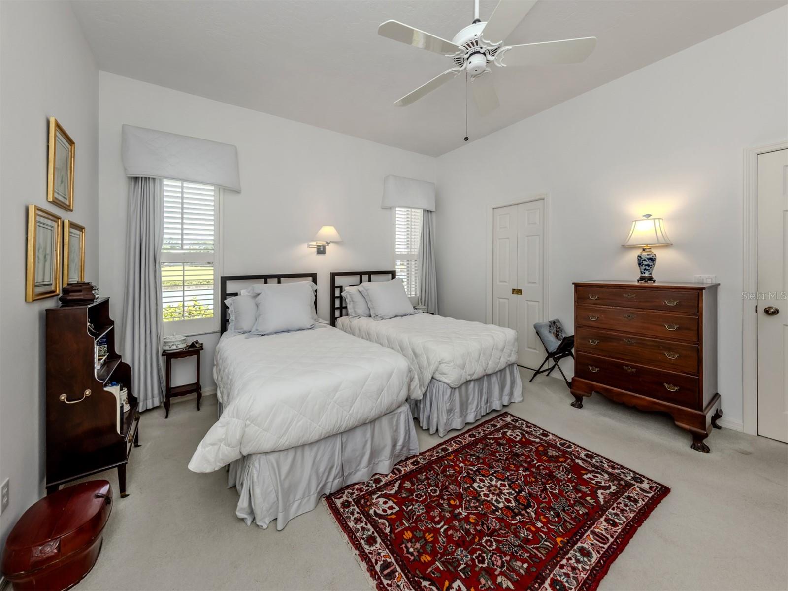 Image 15 of 65 For 553 Fallbrook Drive