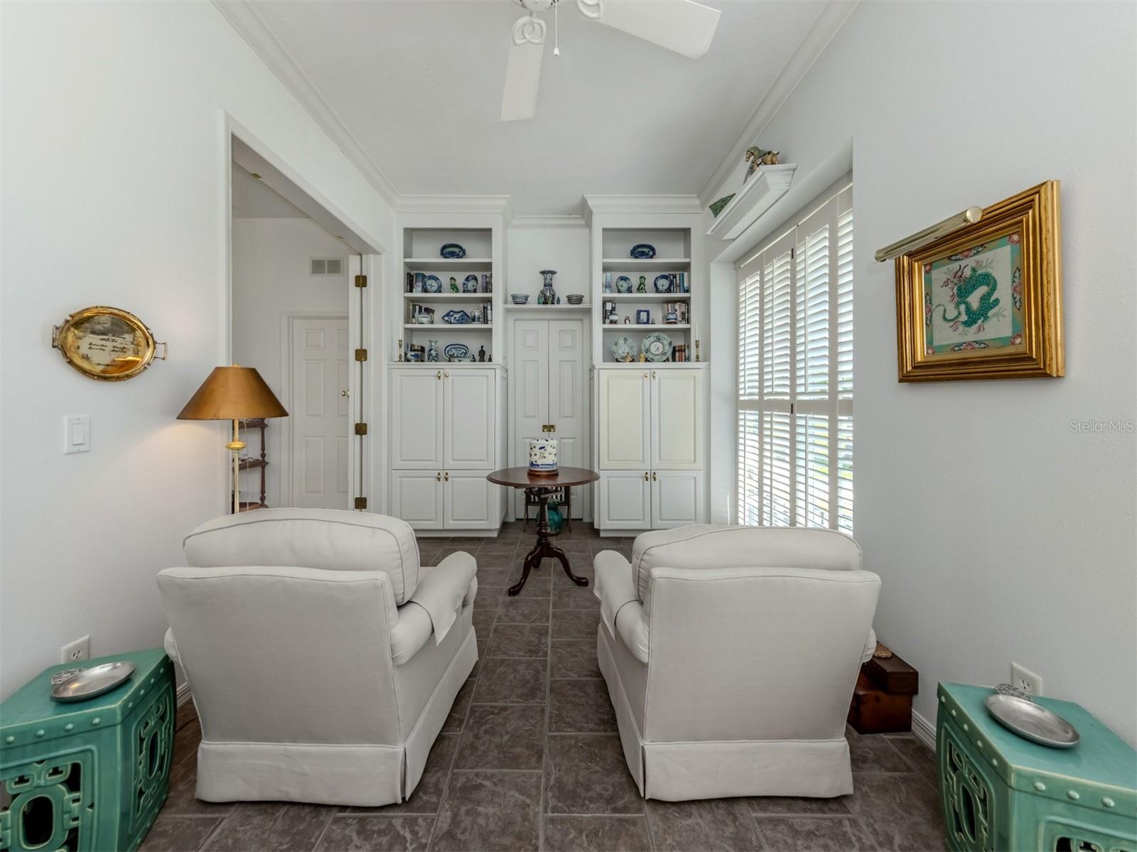 Image 23 of 65 For 553 Fallbrook Drive