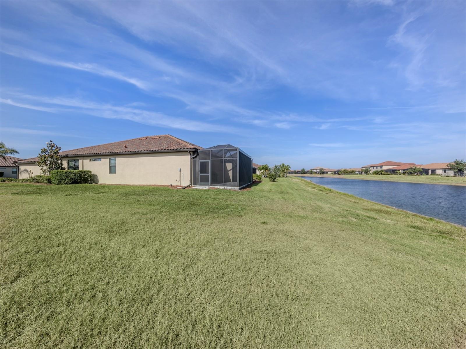 Image 5 of 38 For 12515 Felice Drive