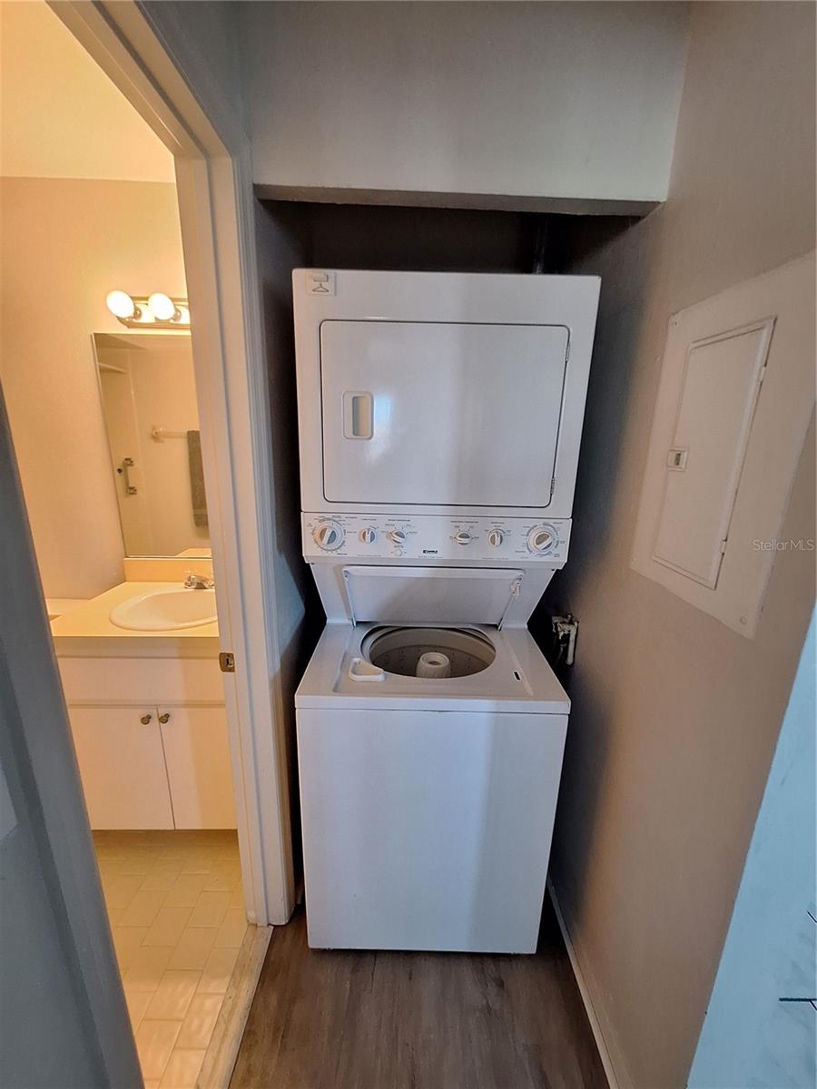 Image 16 of 19 For 25225 Rampart Boulevard 2205