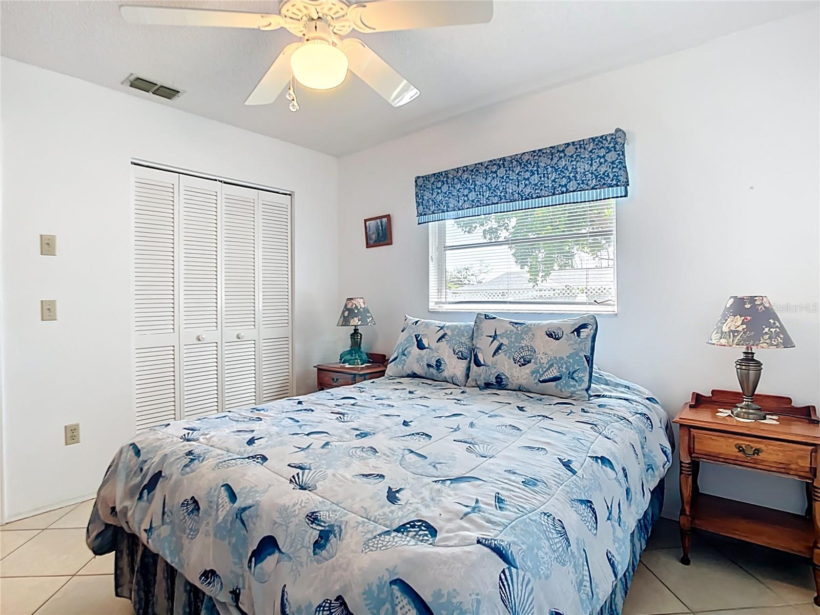 Image 28 of 41 For 985 Everest Road