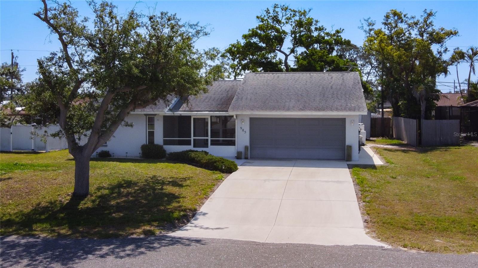 Image 41 of 41 For 985 Everest Road