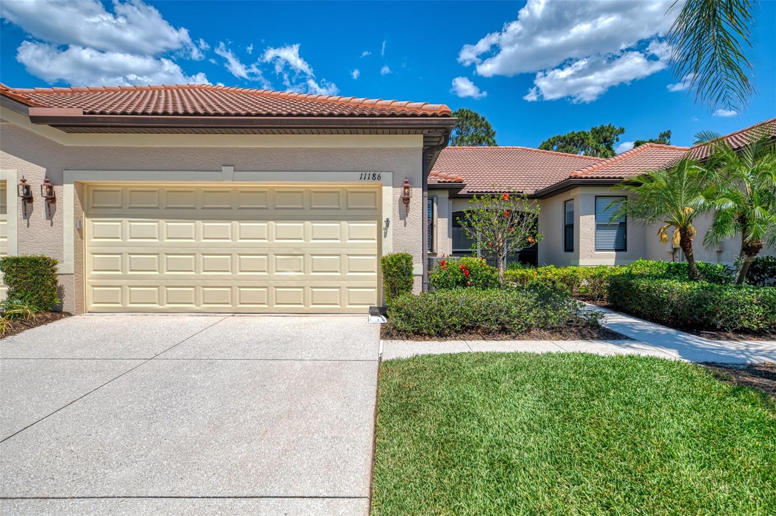 Details for 11186 Batello Drive, VENICE, FL 34292