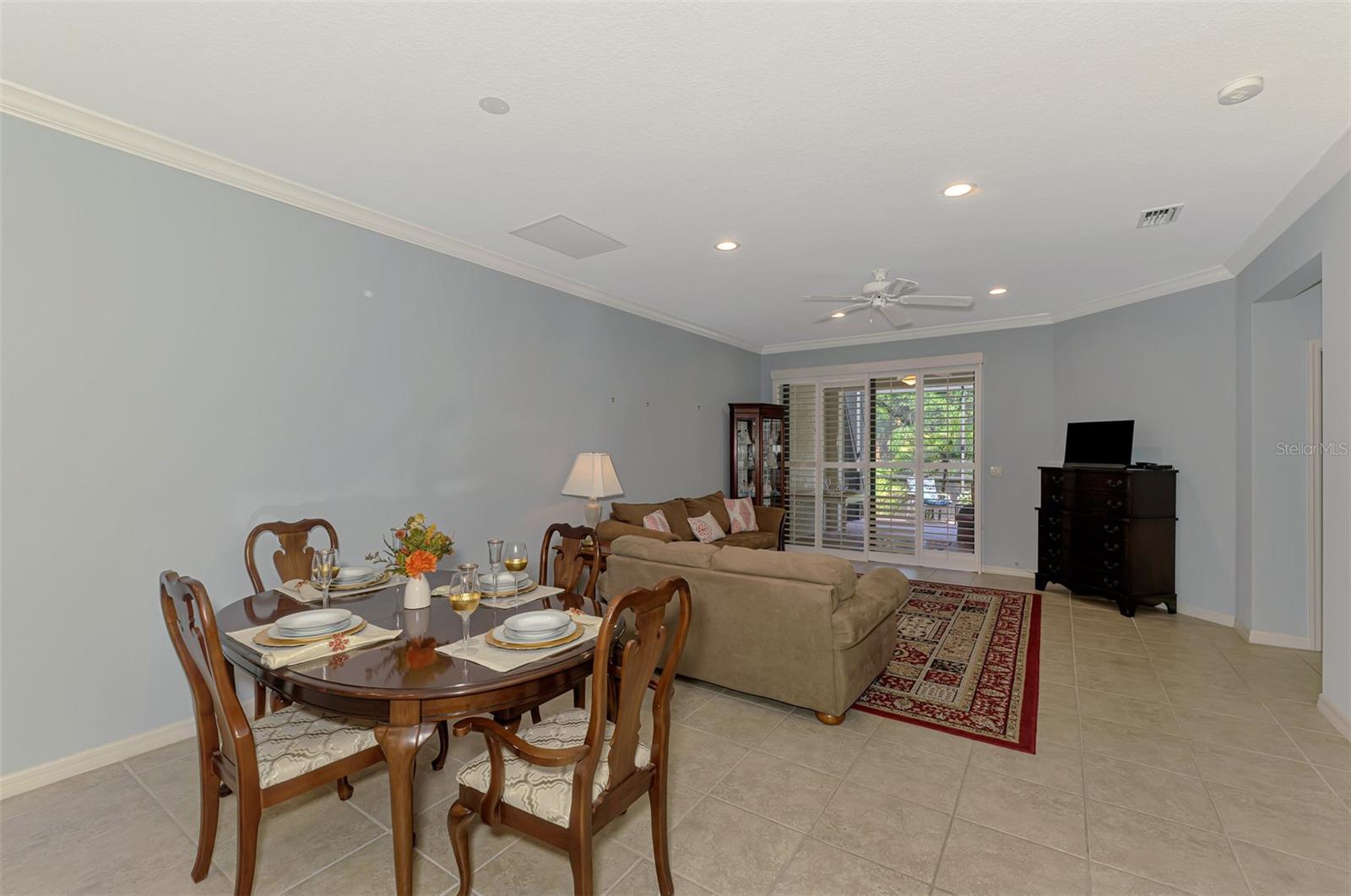 Image 22 of 75 For 11186 Batello Drive